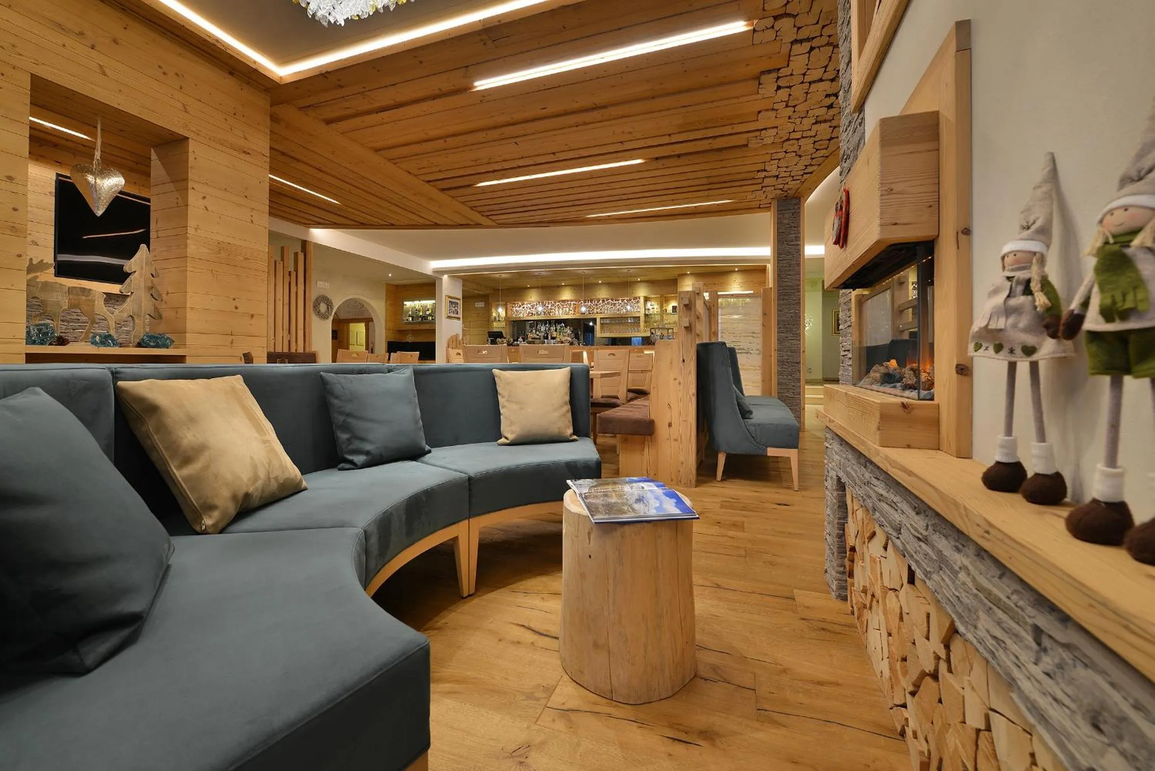 Lounge or bar in Kristiania Pure Nature Hotel & Spa