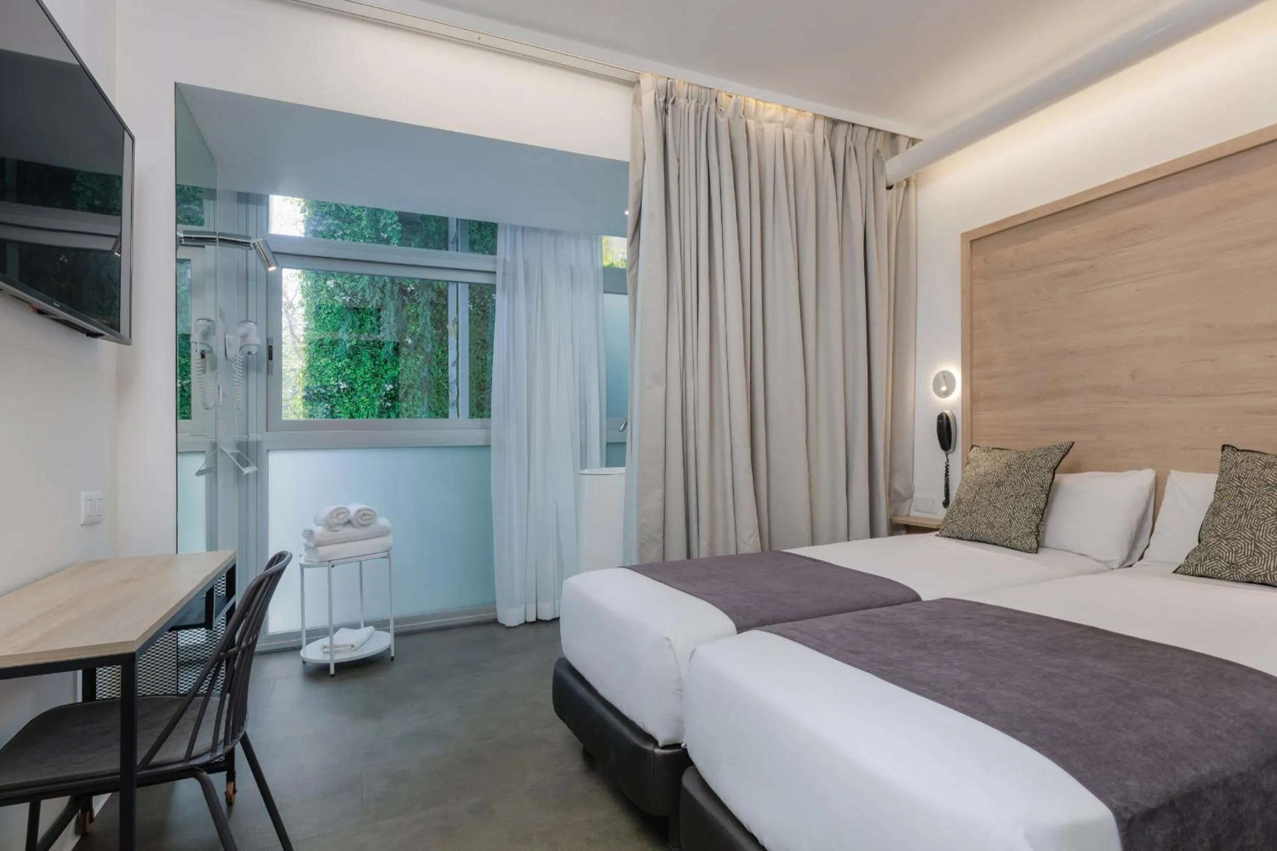 Bedroom, Bed in Casa Lit Barcelona