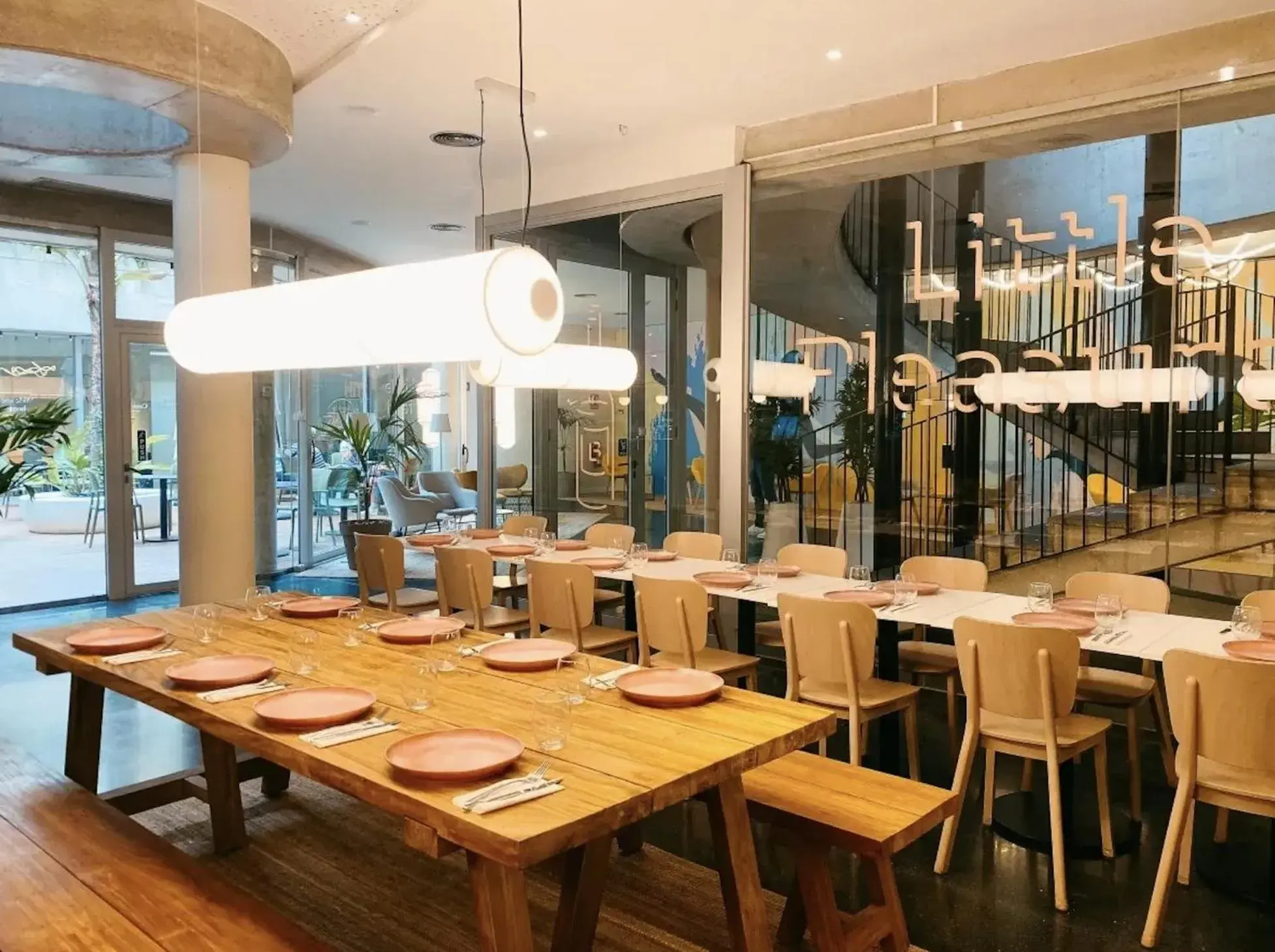 Restaurant/places to eat in Casa Lit Barcelona Restaurant/places to eat in Casa Lit Barcelona