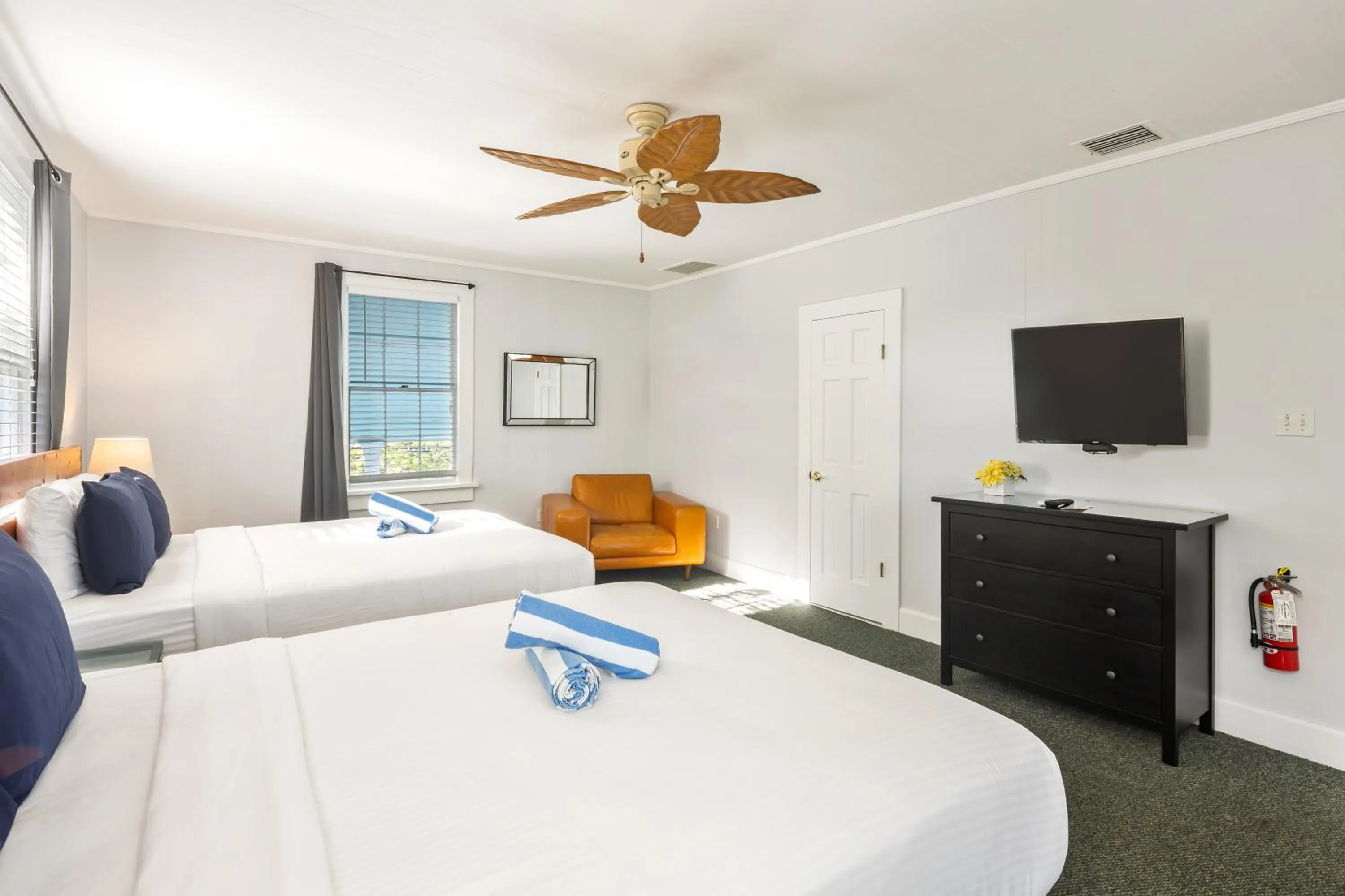 Bed in Kona Kai Oasis