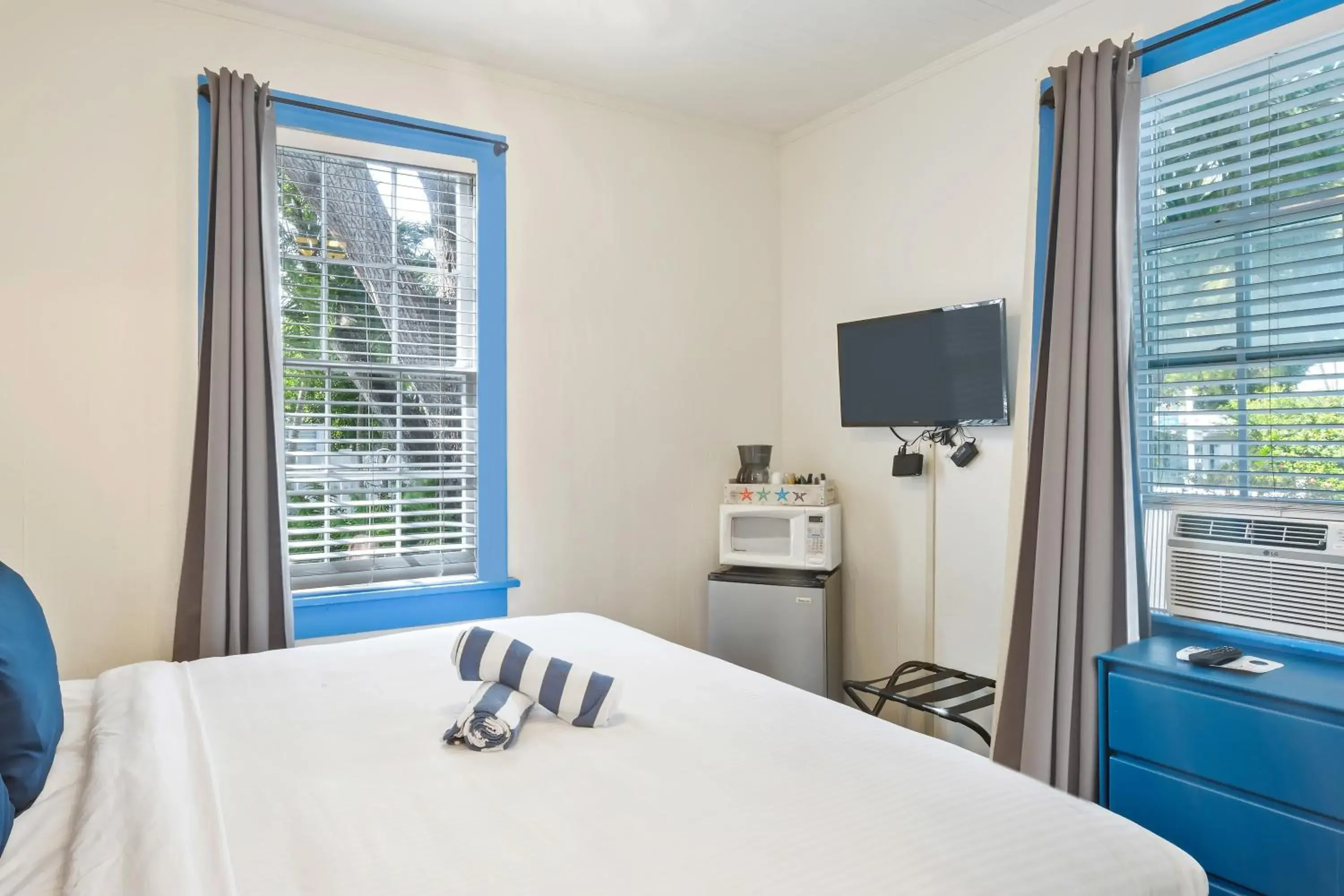 King Room in Kona Kai Oasis King Room in Kona Kai Oasis