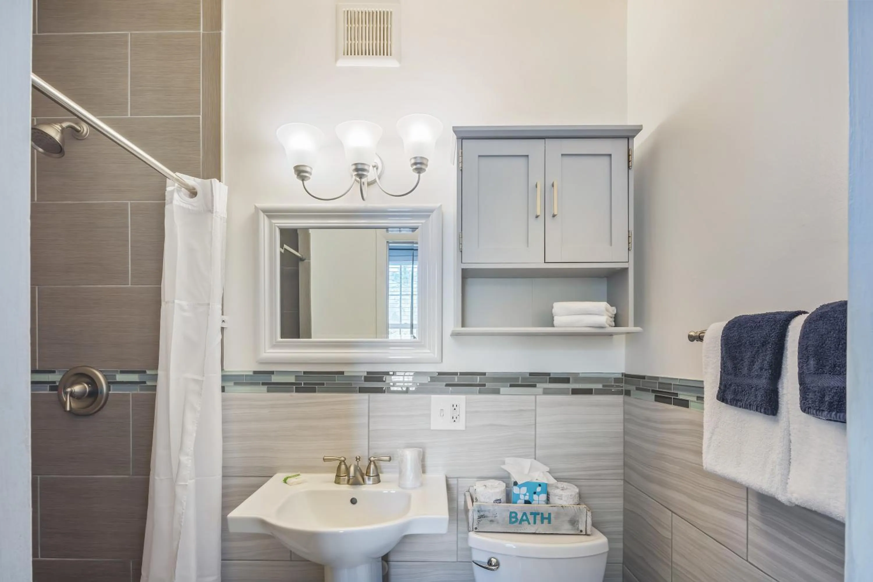 Shower in Kona Kai Oasis