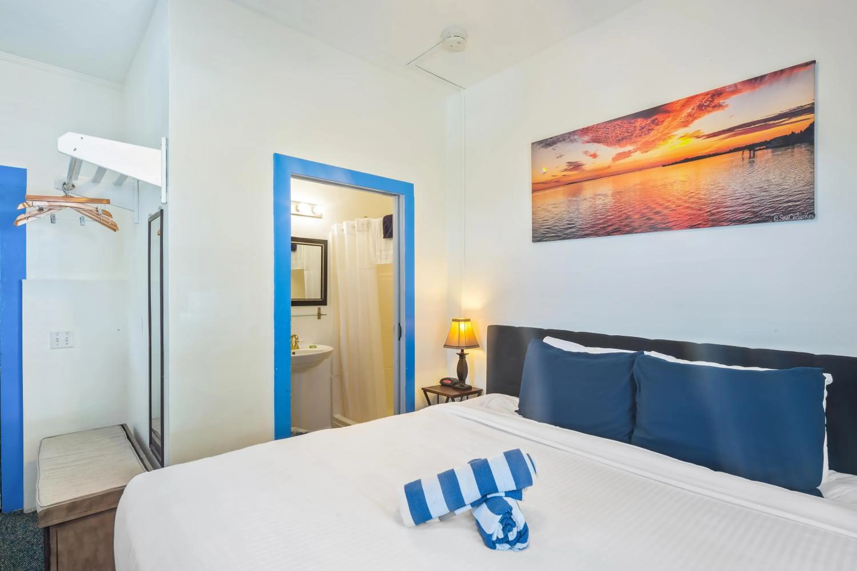 Bed in Kona Kai Oasis