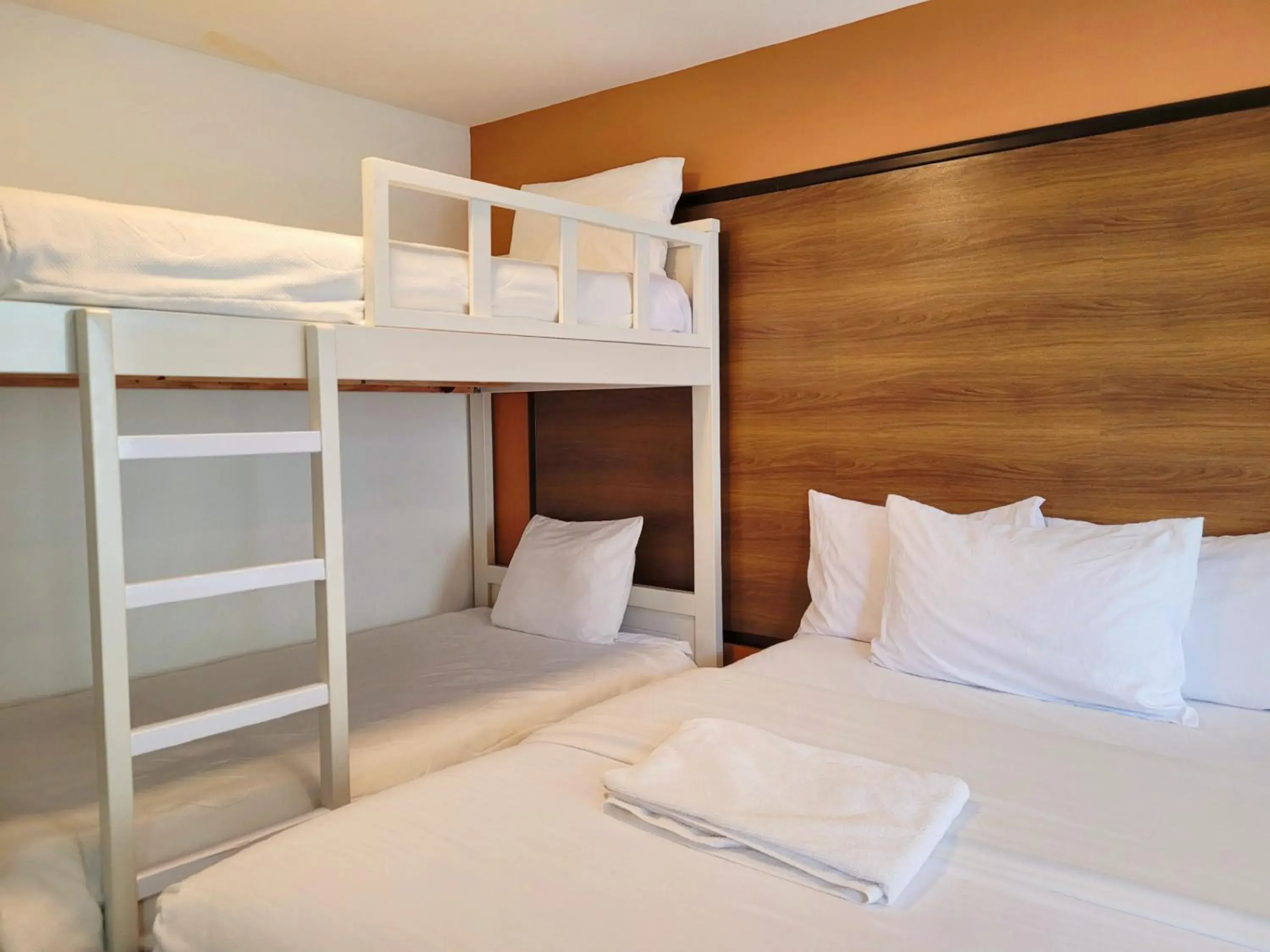 Superior Family Room - single occupancy in Hotel La Farola Superior Family Room - single occupancy in Hotel La Farola