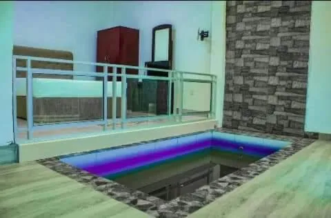 Swimming pool in Ornateview Hotel