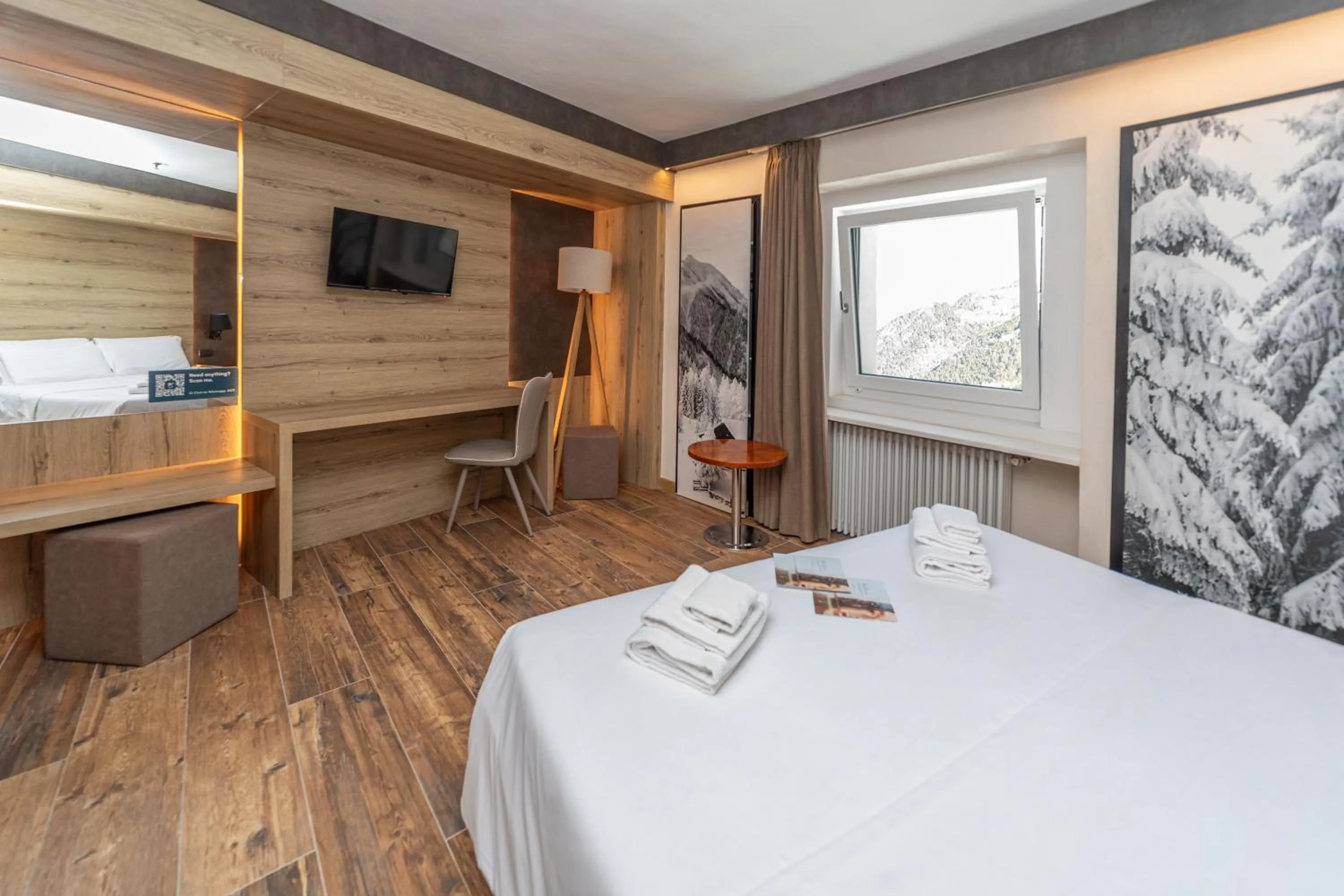 Photo of the whole room, Bed in Hotel la Torre