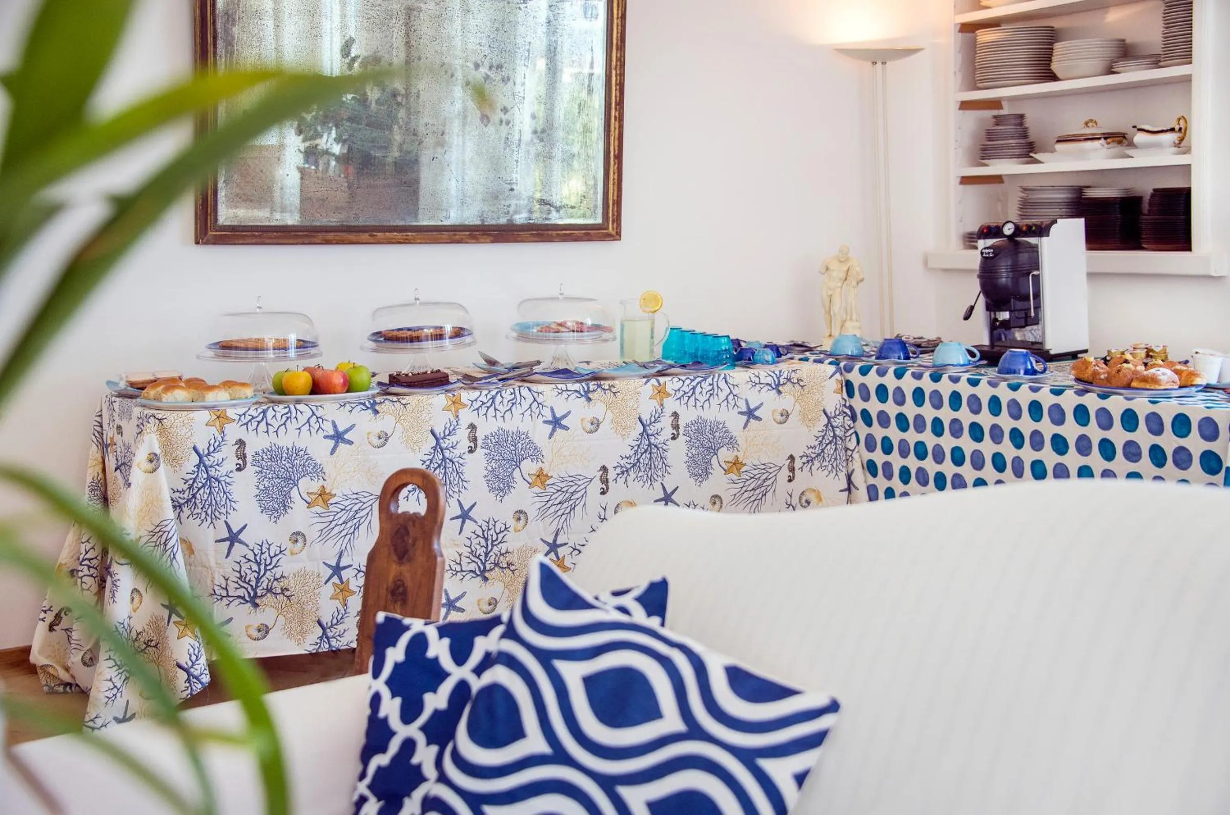 Living room in Villa Patrizi