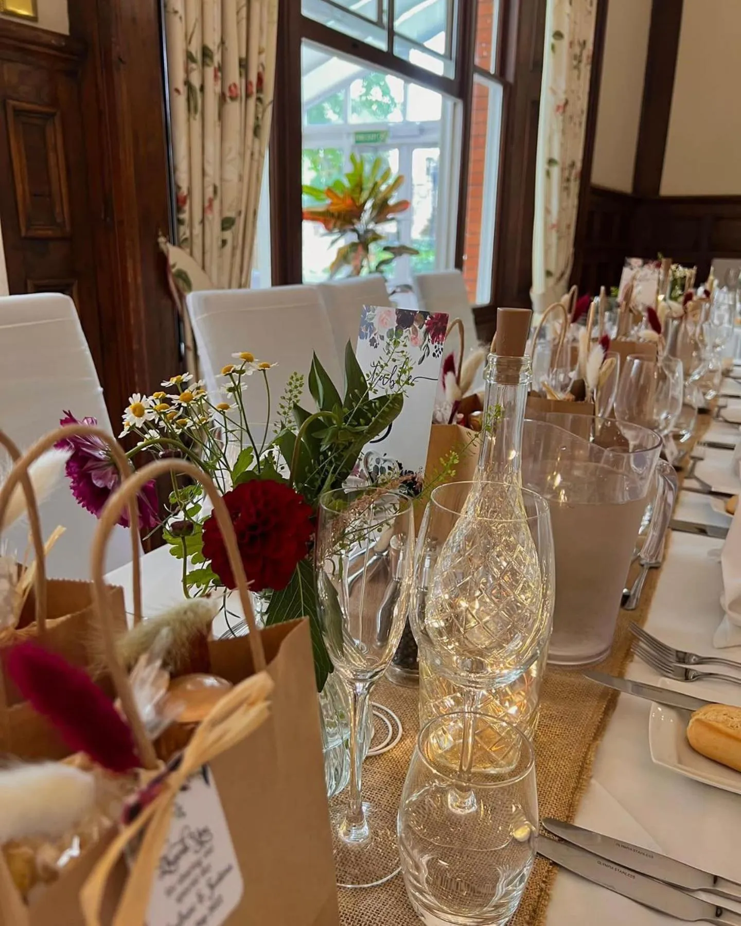 Restaurant/places to eat in The Cosener's House