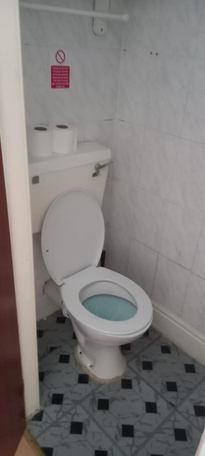 Toilet in The Osprey Hotel