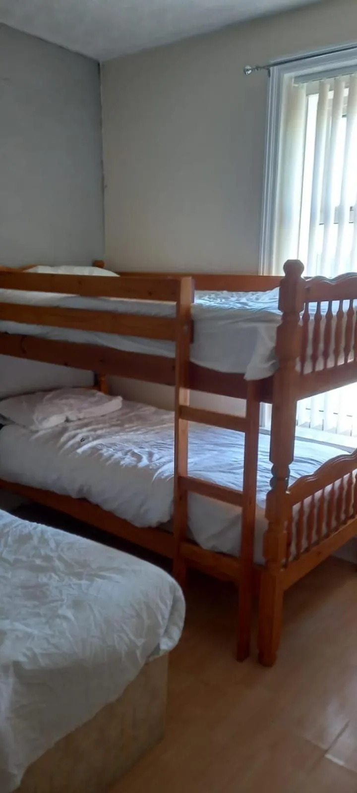 Photo of the whole room, Bed in The Osprey Hotel