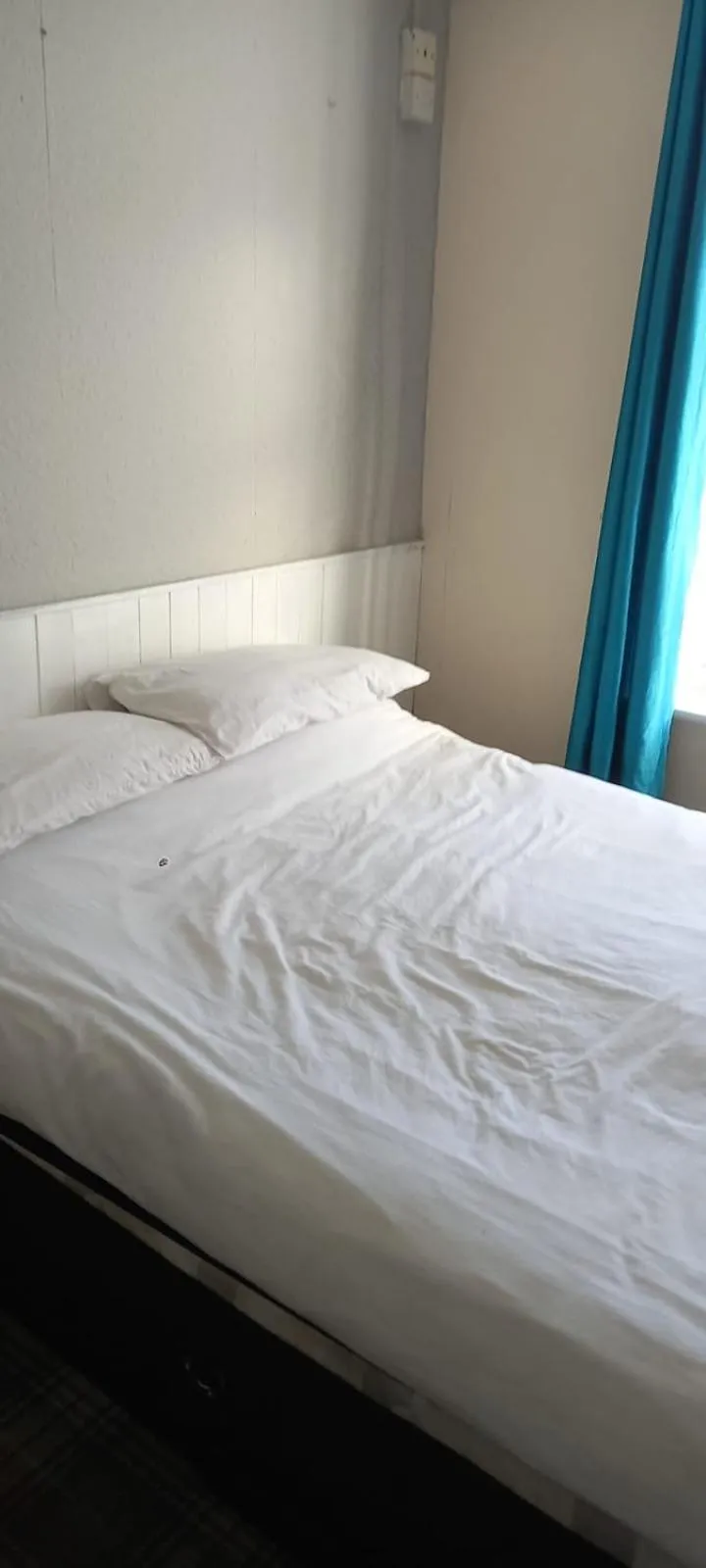 Bed in The Osprey Hotel