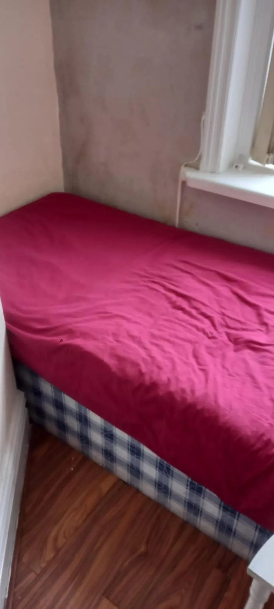 Bed in The Osprey Hotel