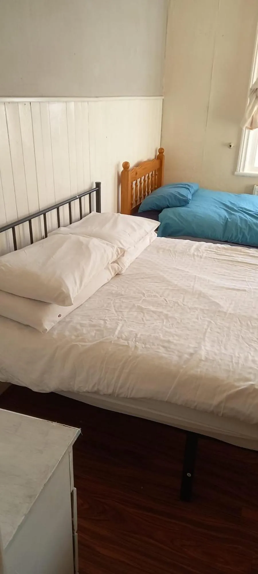 Bed in The Osprey Hotel