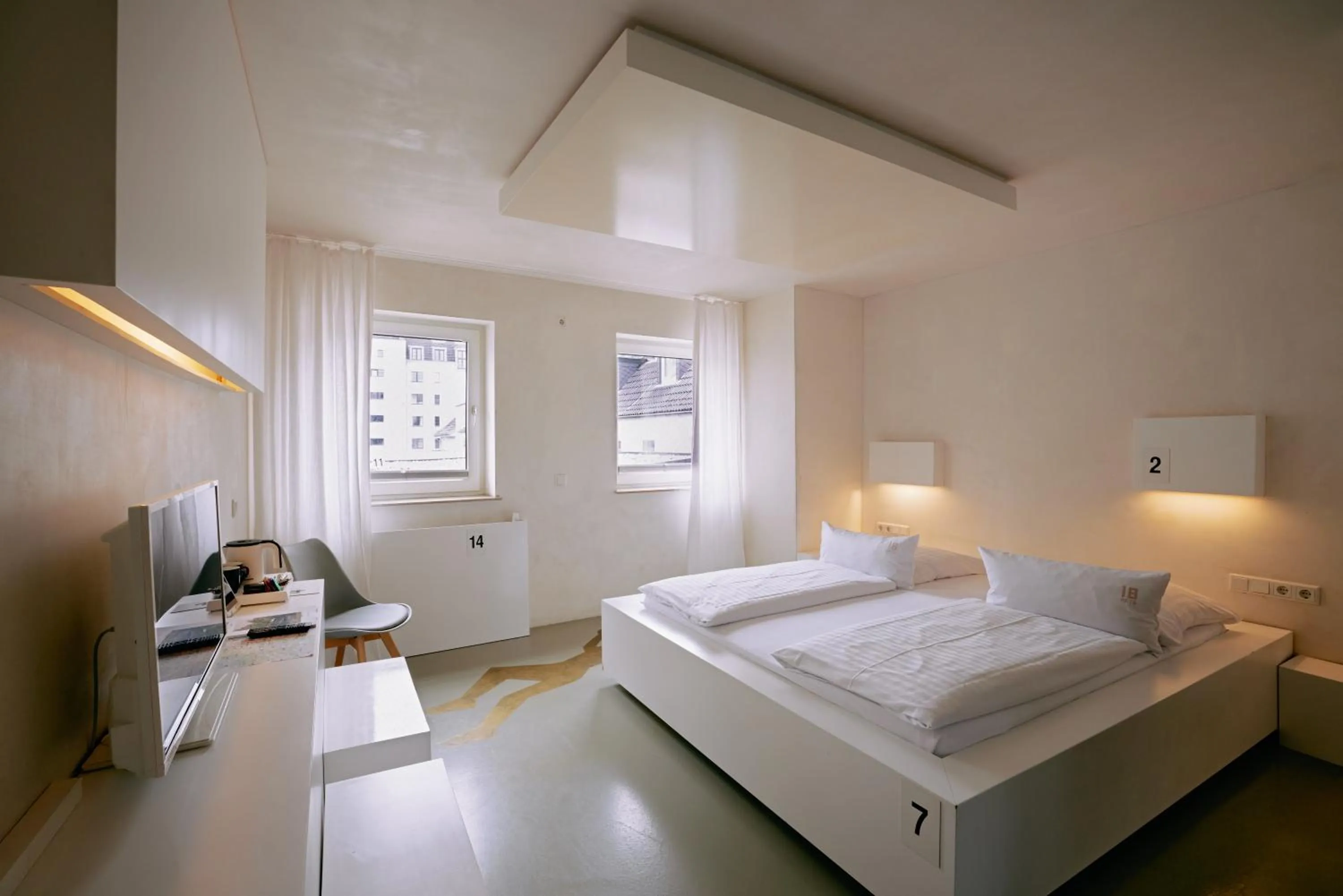 Photo of the whole room, Bed in 18Arts Hotel - Living in a Gallery!