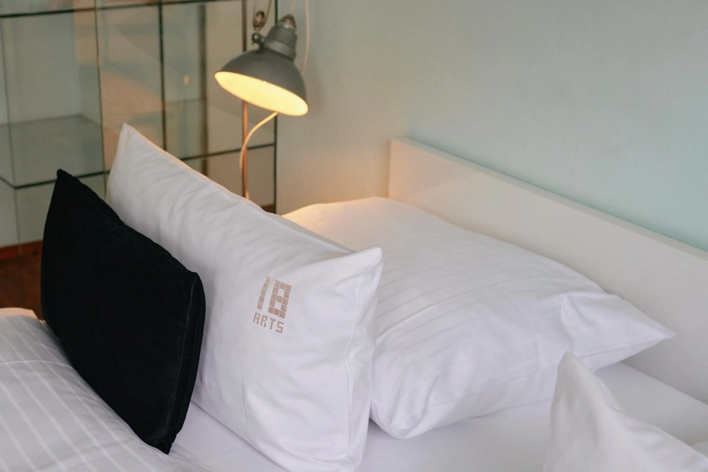 Bedroom, Bed in 18Arts Hotel - Living in a Gallery!