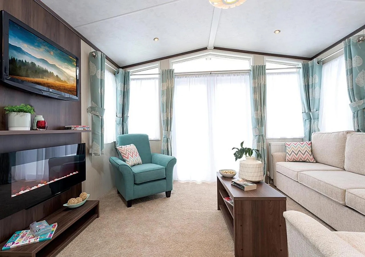 Living room in Bovisand Lodge Holiday Park, Beachside Location & Indoor Heated Pool