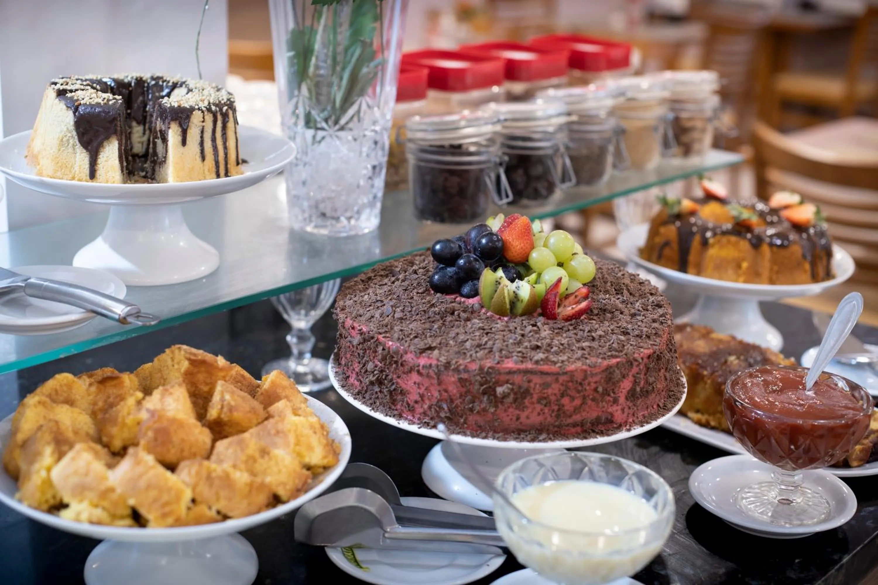 Buffet breakfast in NB Hoteis