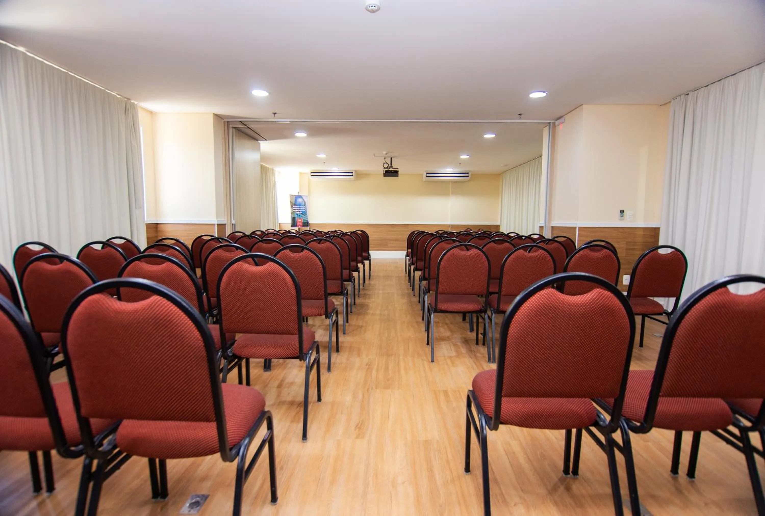 Business facilities in NB Hoteis