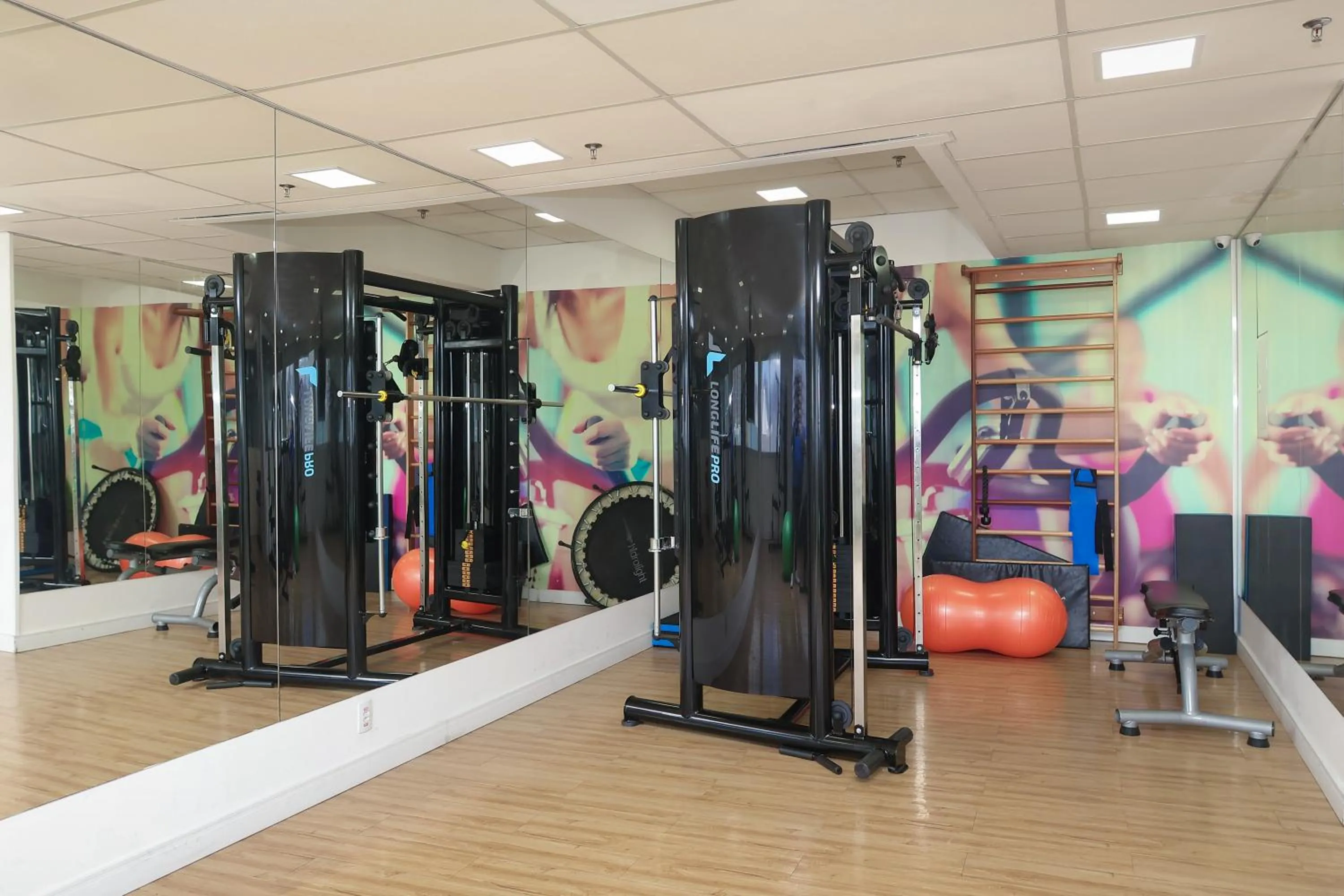 Fitness centre/facilities in NB Hoteis