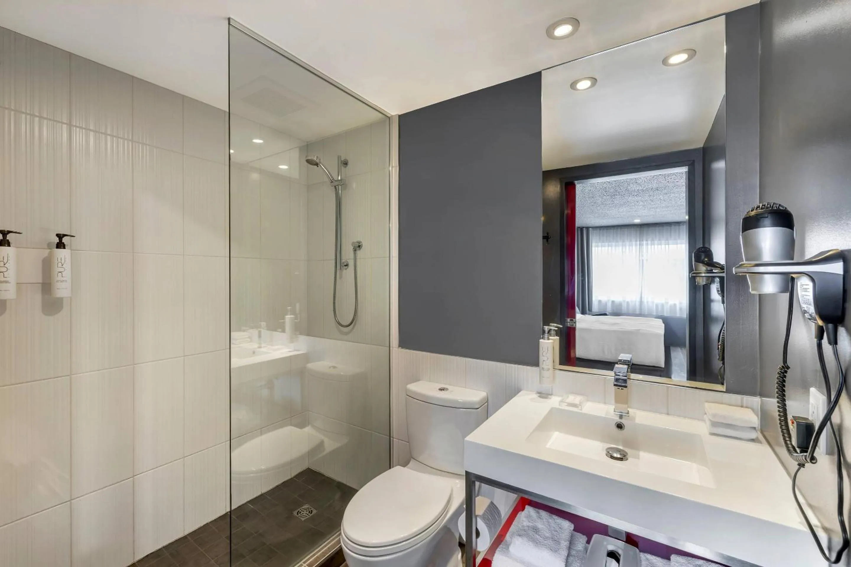 Bedroom in Hotel Quartier, an Ascend Collection Hotel