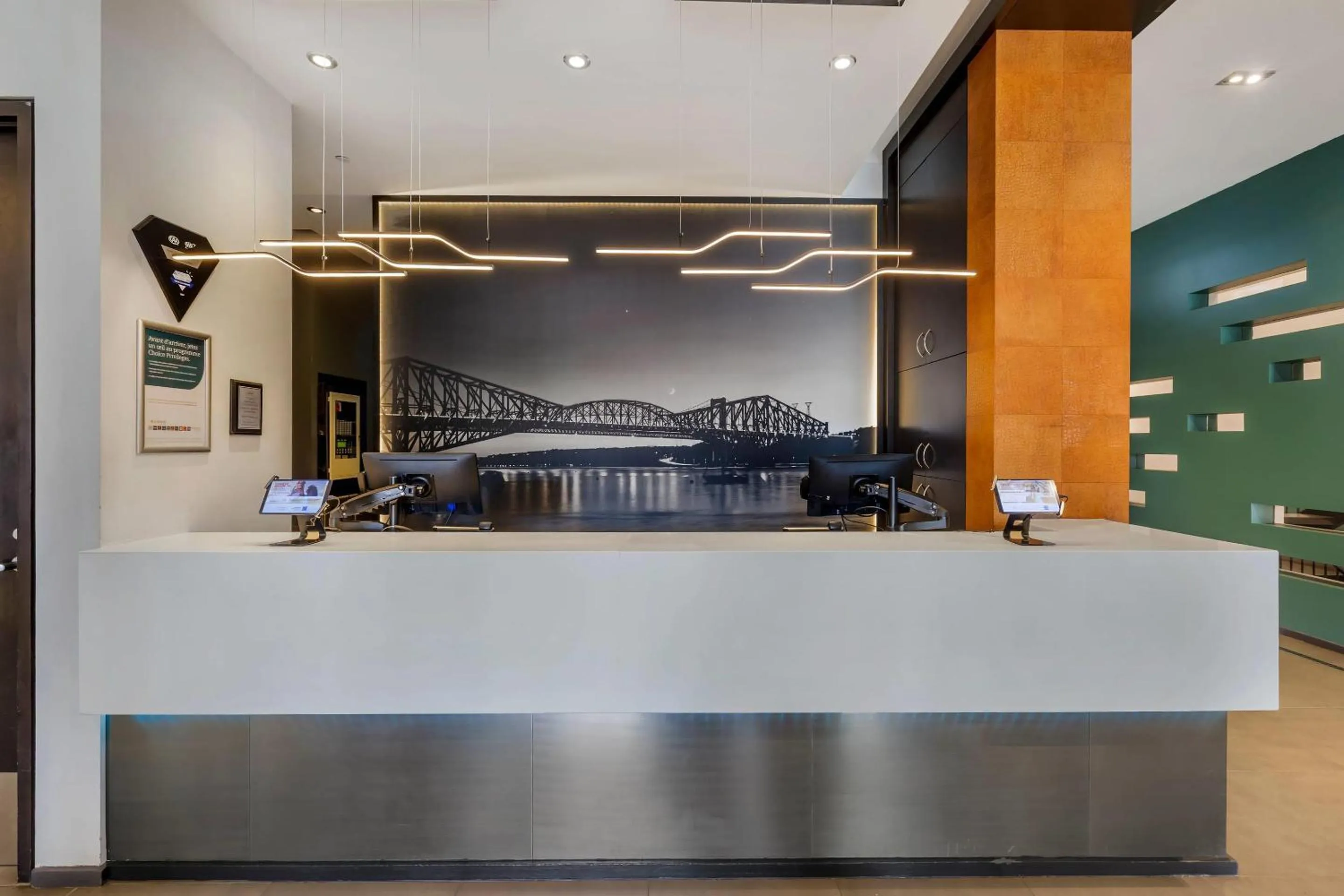 Lobby or reception in Hotel Quartier, an Ascend Collection Hotel