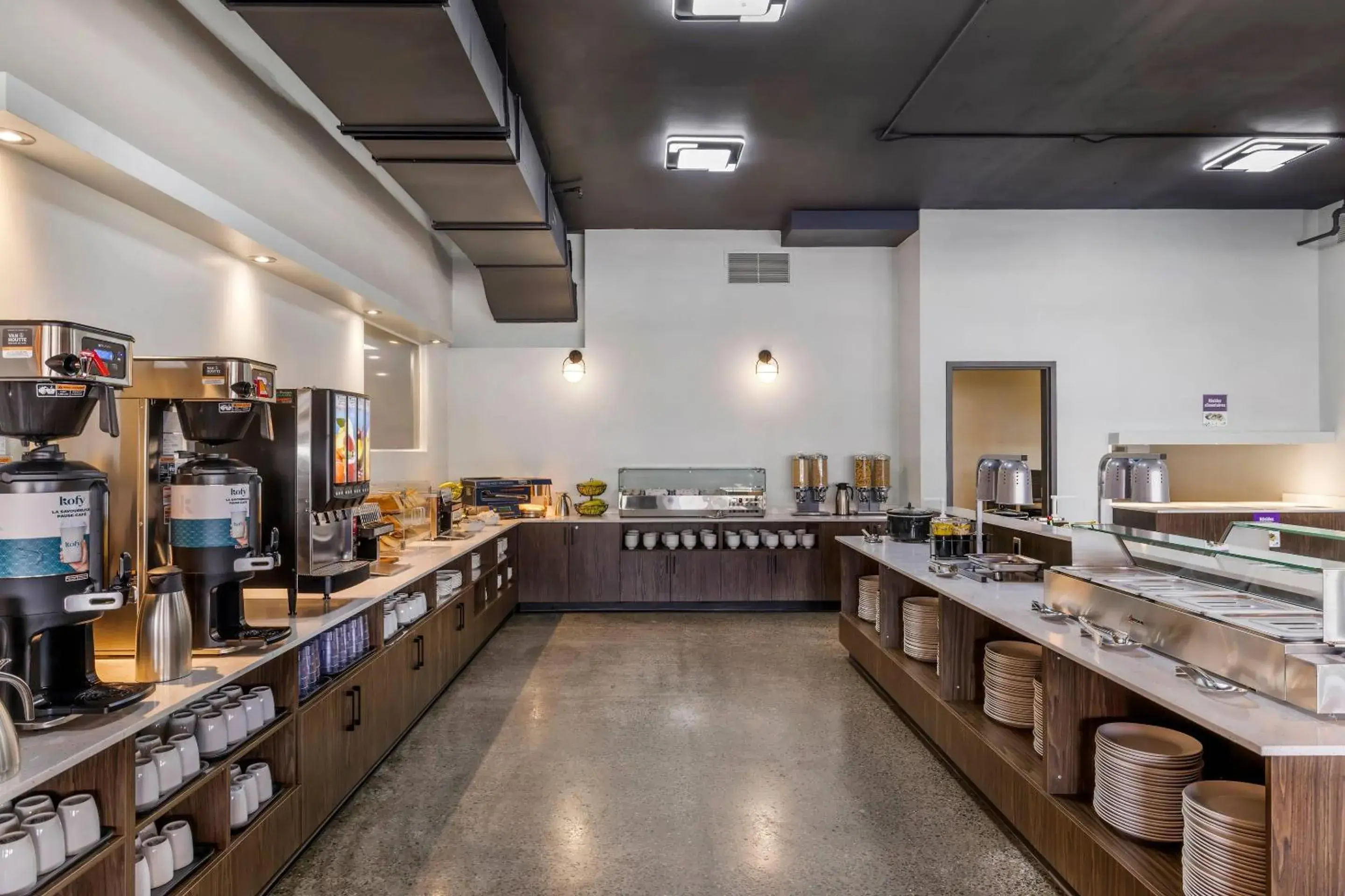 Breakfast in Hotel Quartier, an Ascend Collection Hotel Breakfast in Hotel Quartier, an Ascend Collection Hotel