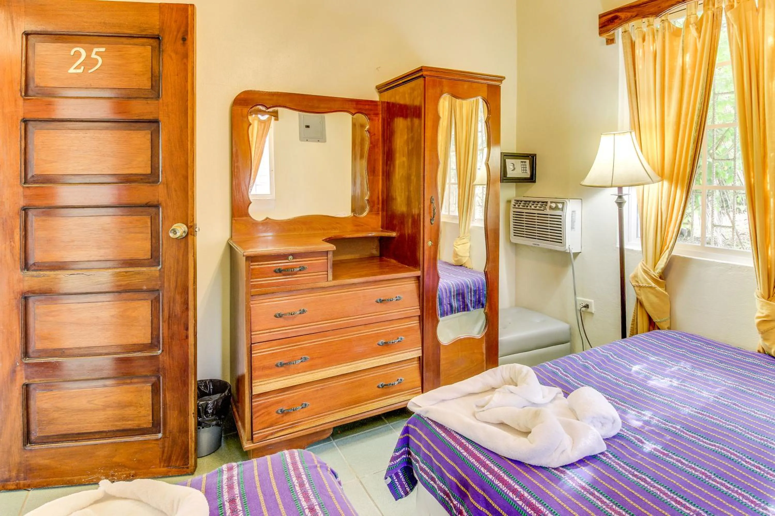 Bed in La Casita at Midas Belize