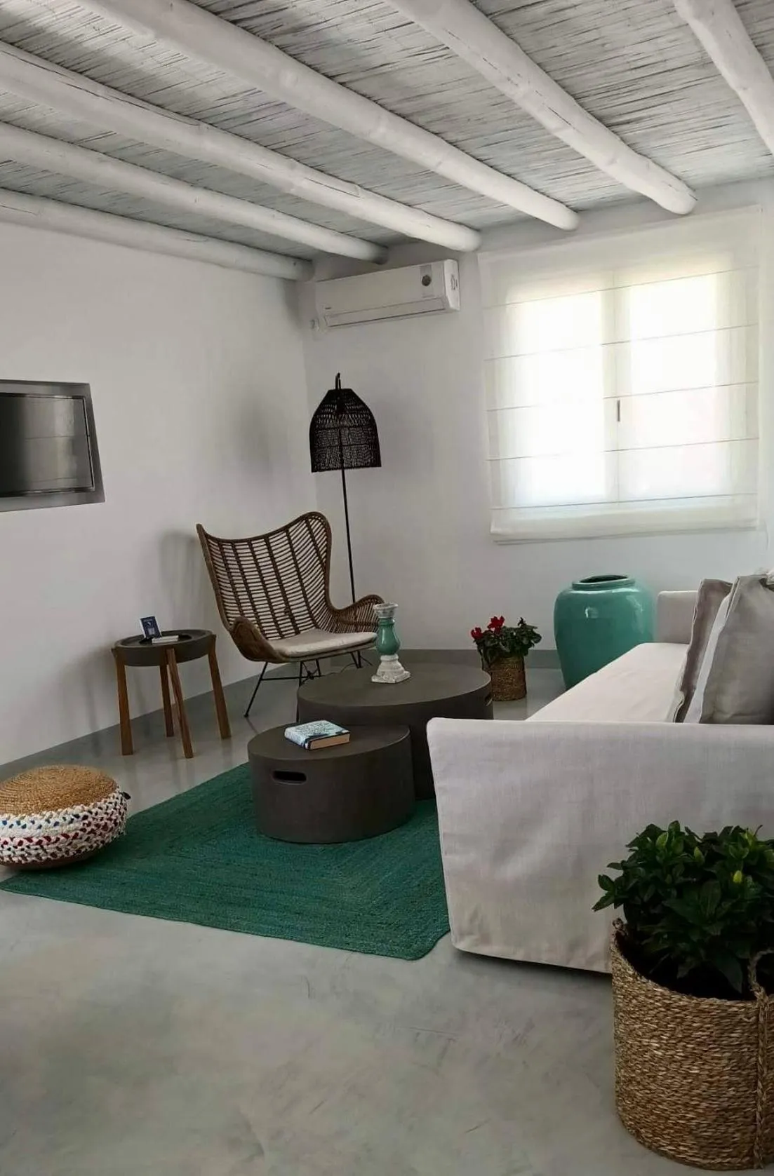 Paradise Design Apartments