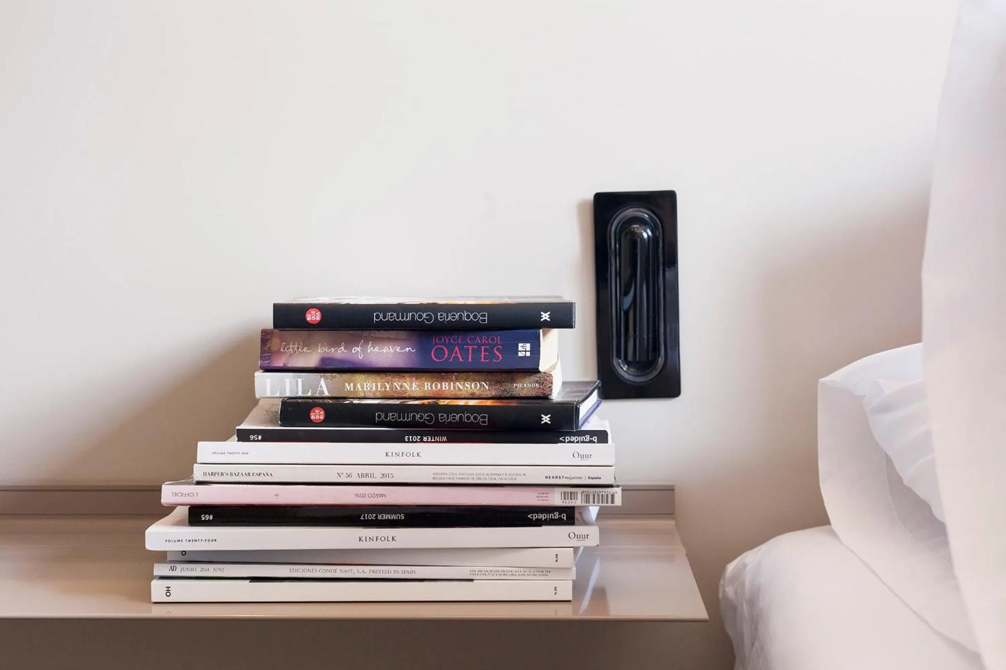 Decorative detail in DestinationBCN - Universitat Rooms