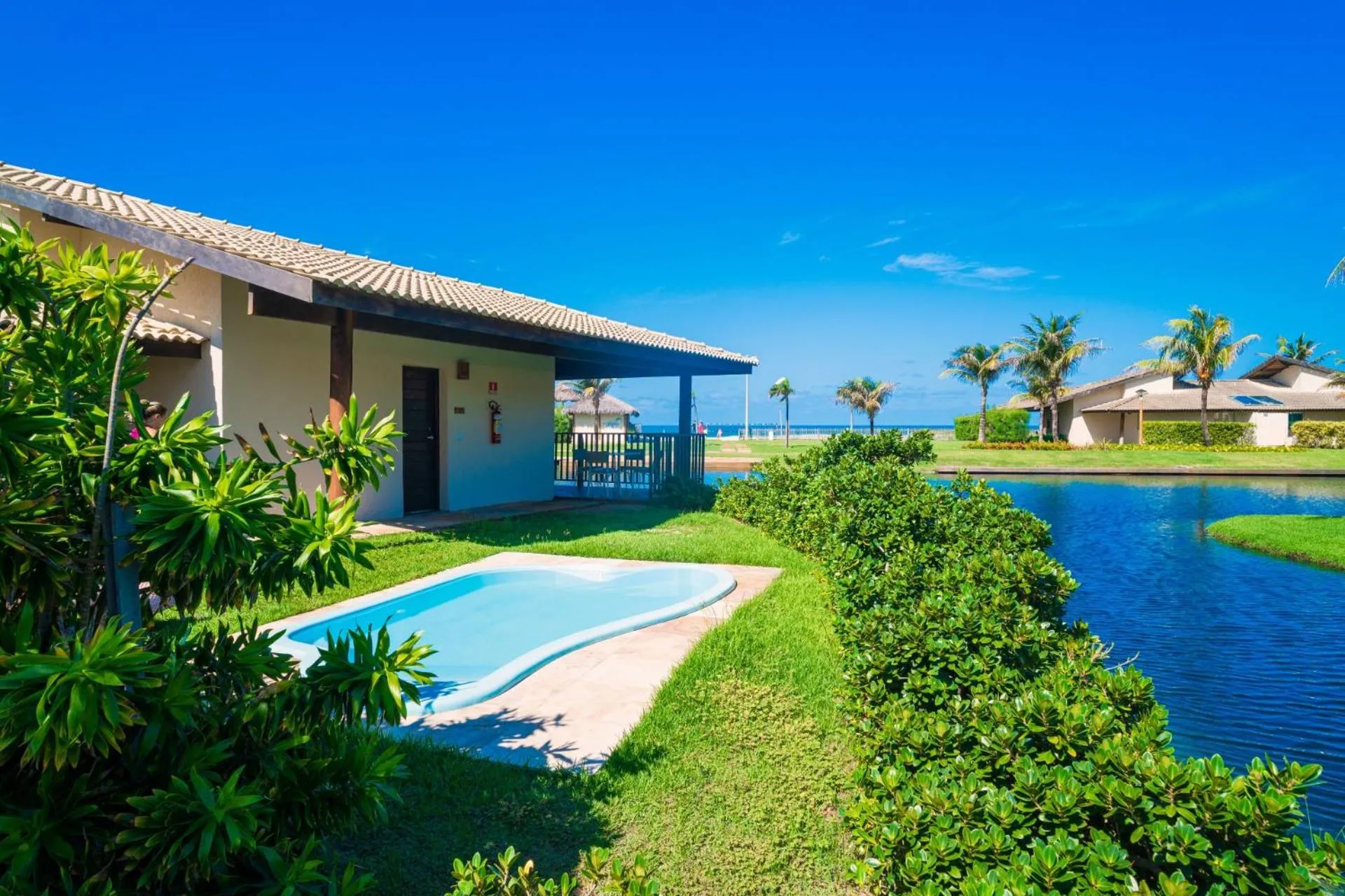 Garden in Dom Pedro Laguna Beach Resort & Golf by WAM Experience