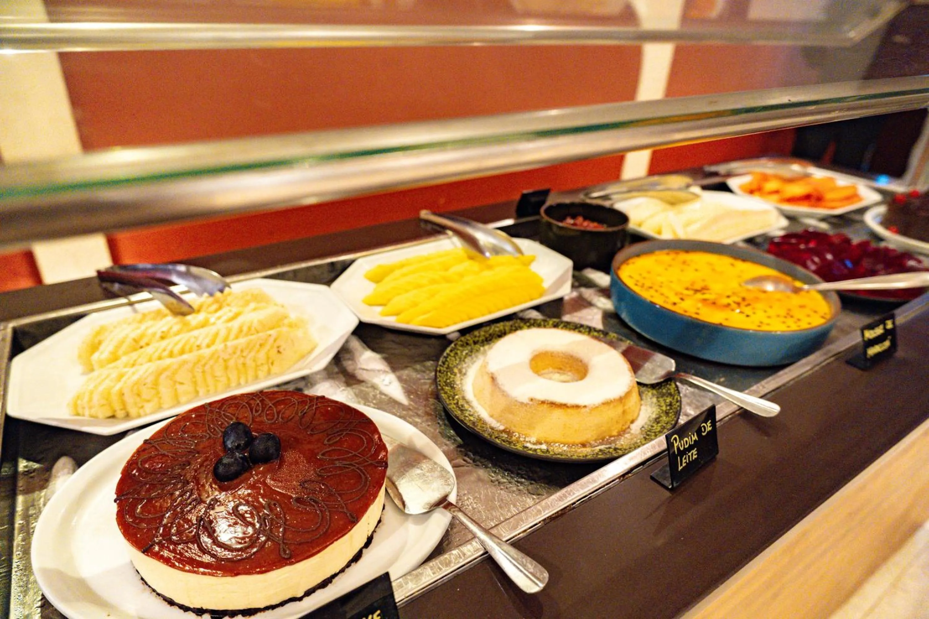 Dom Pedro Laguna Beach Resort & Golf by WAM Experience