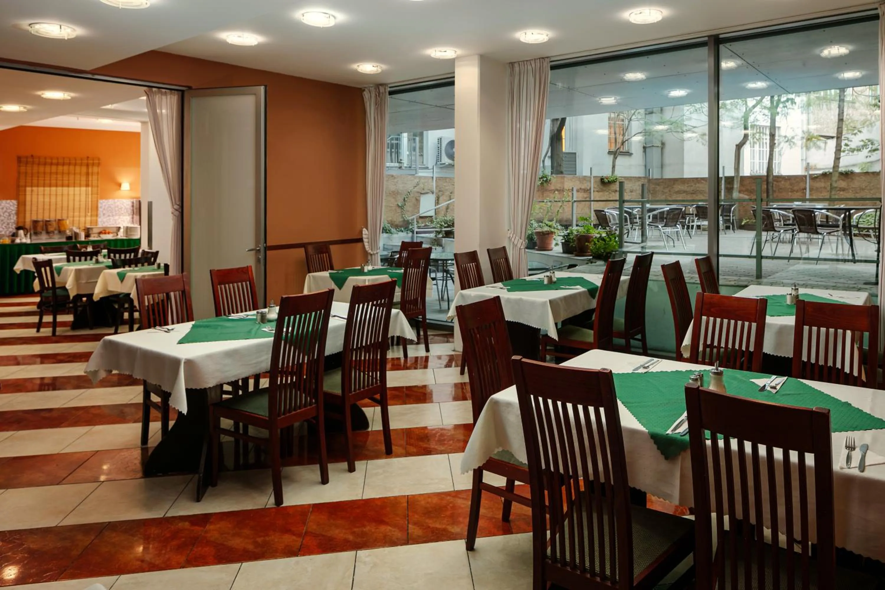 Breakfast in Hotel Ankora