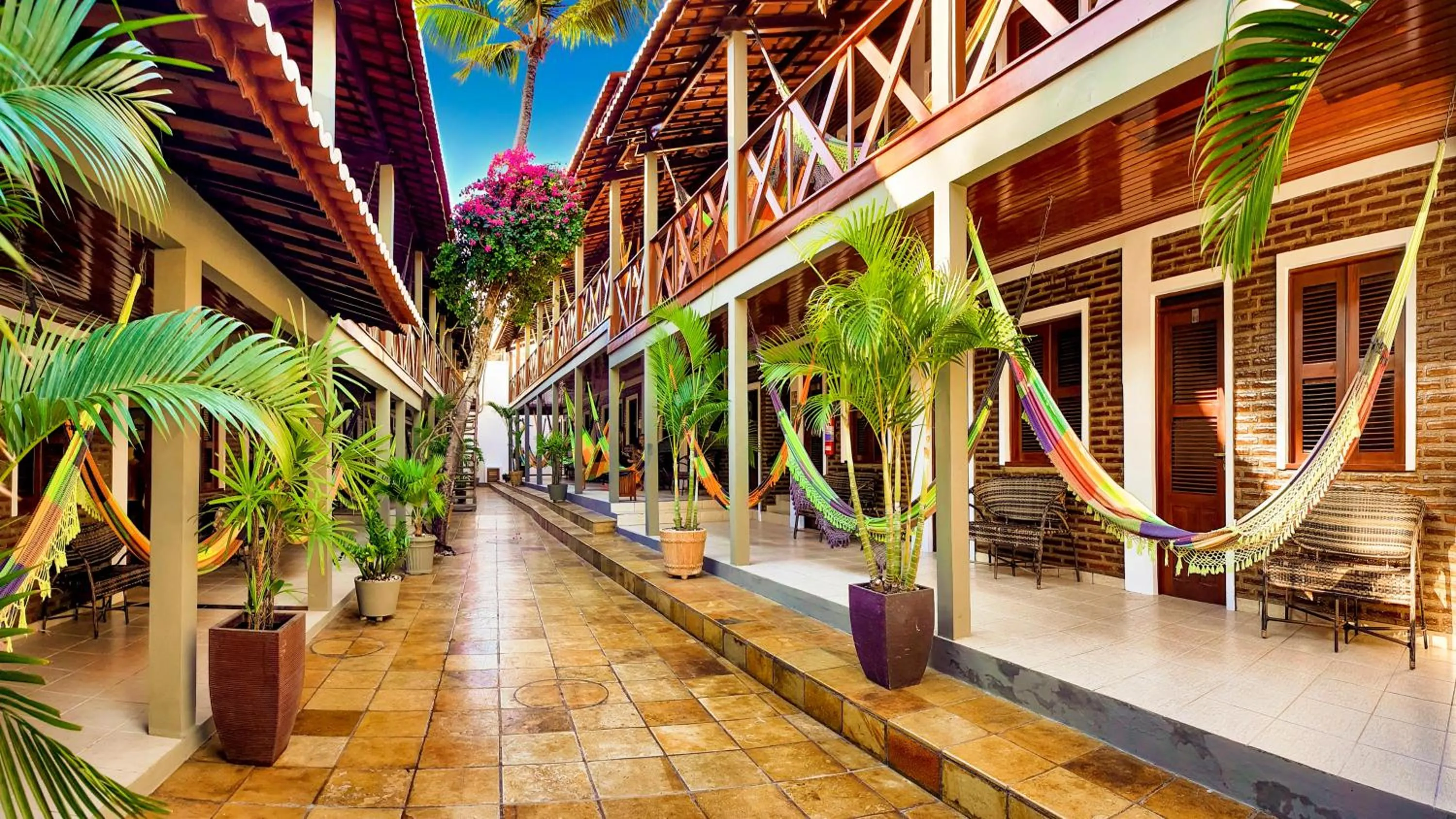 Property building in Pousada do Norte