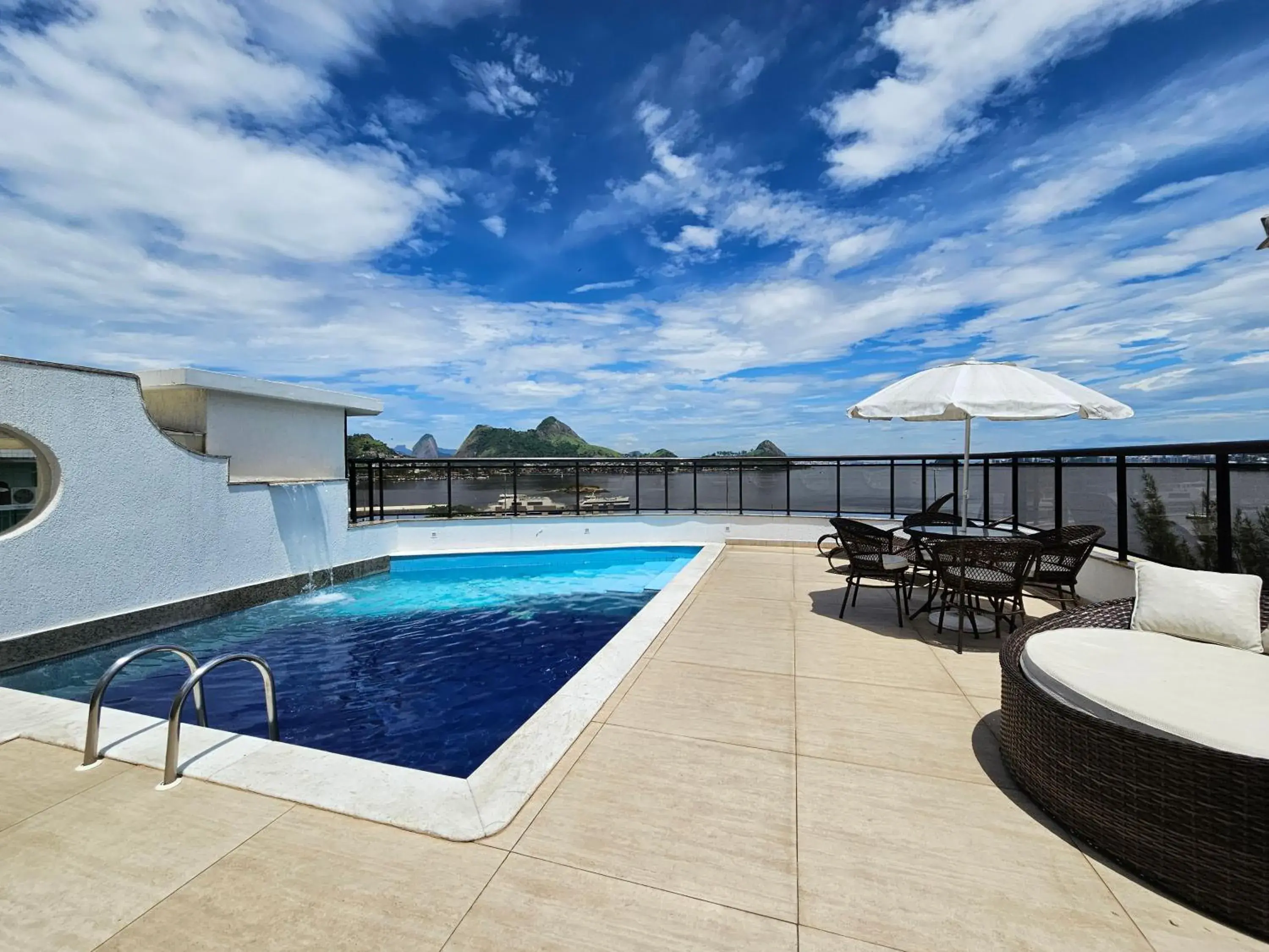 Swimming pool in Hotel Solar do Amanhecer Swimming pool in Hotel Solar do Amanhecer