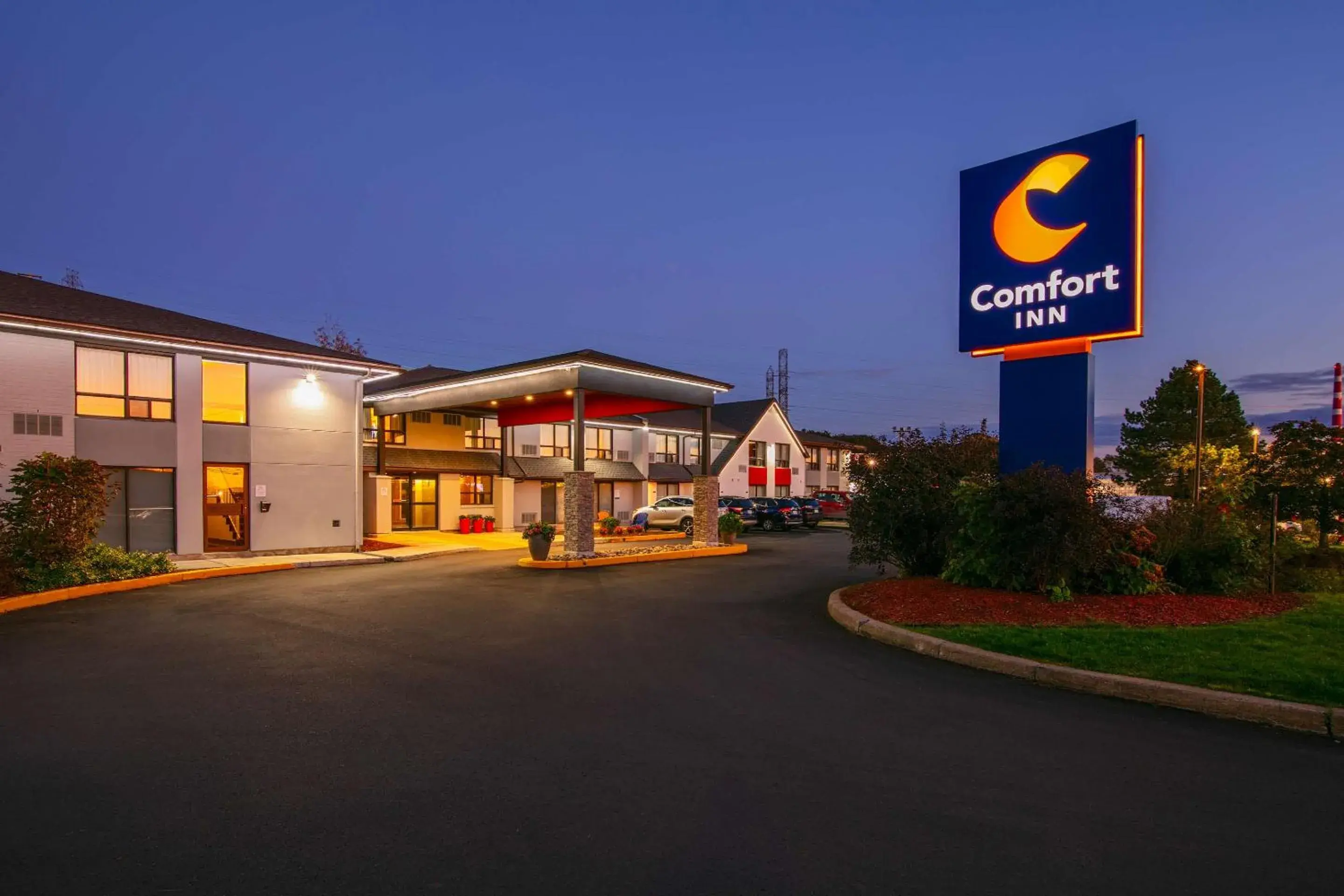 Property building in Comfort Inn Dartmouth Property building in Comfort Inn Dartmouth