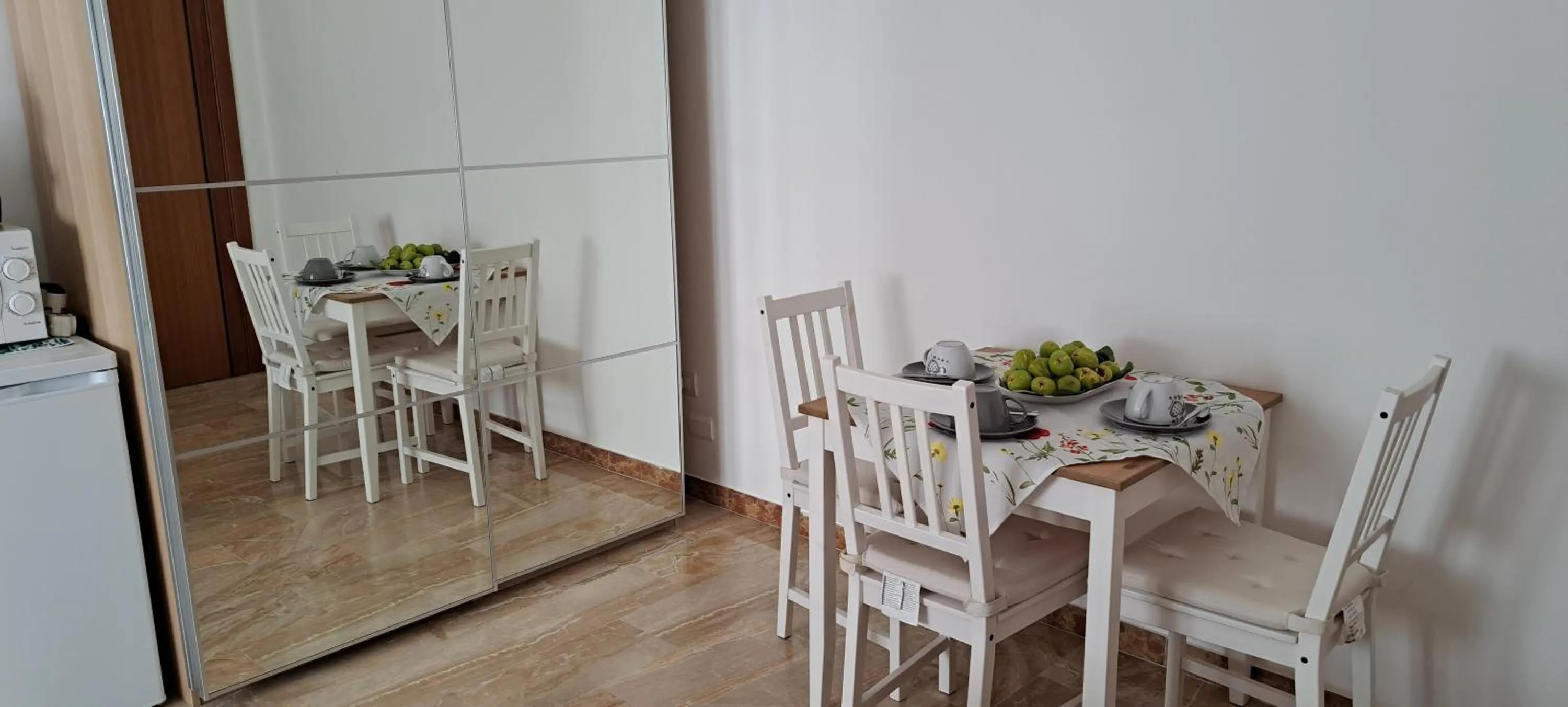 Breakfast in Villa Francesca