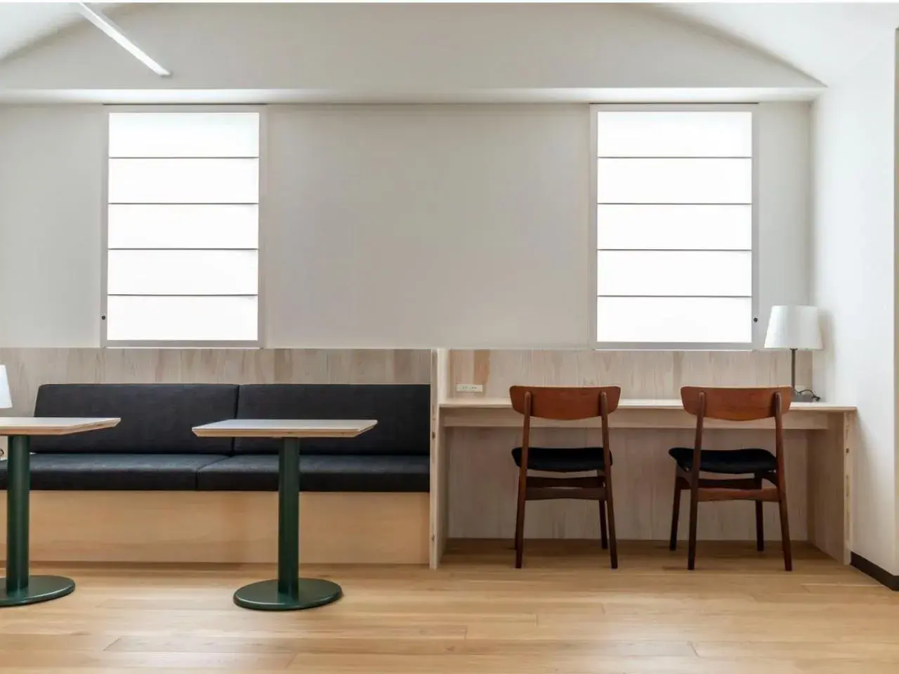 Living room in Shin-Osaka Station Hotel Living room in Shin-Osaka Station Hotel