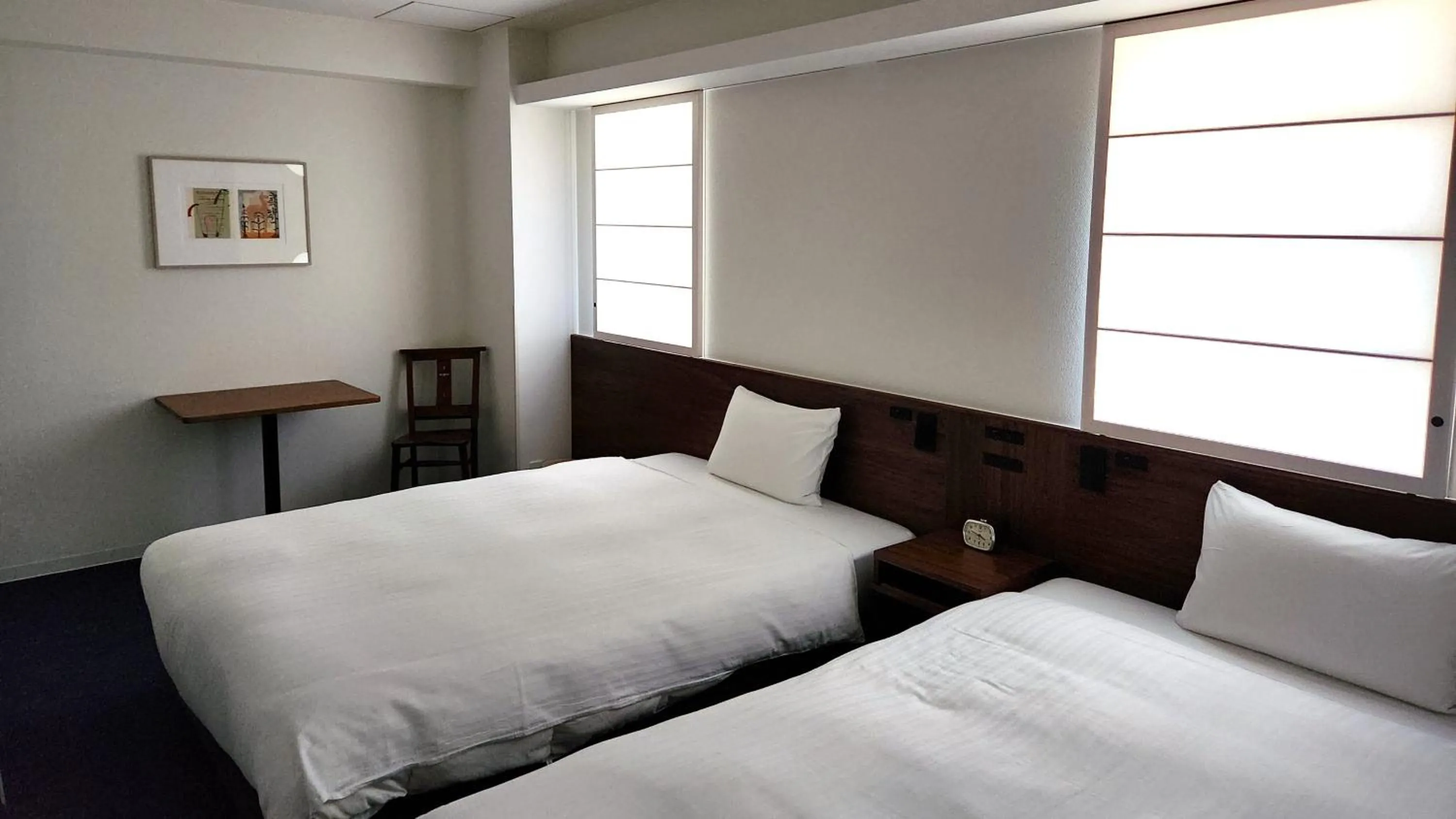 Bedroom, Bed in Shin-Osaka Station Hotel