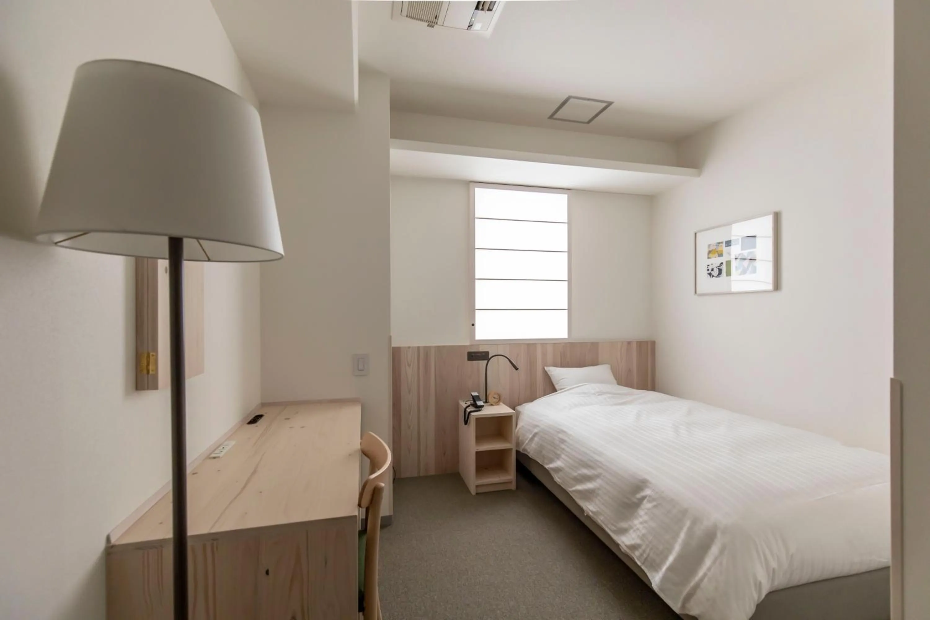 Photo of the whole room, Bed in Shin-Osaka Station Hotel