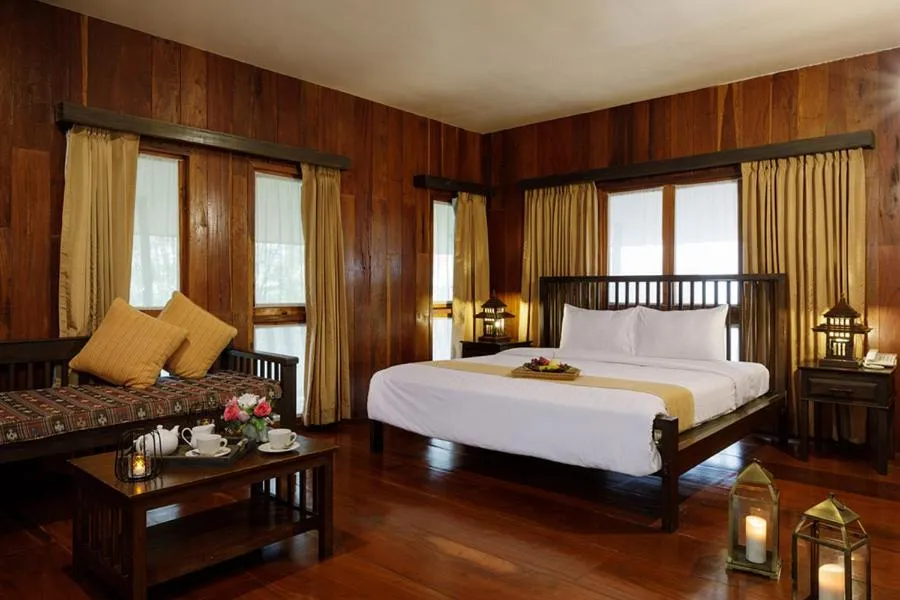 Bed in Phowadol Resort