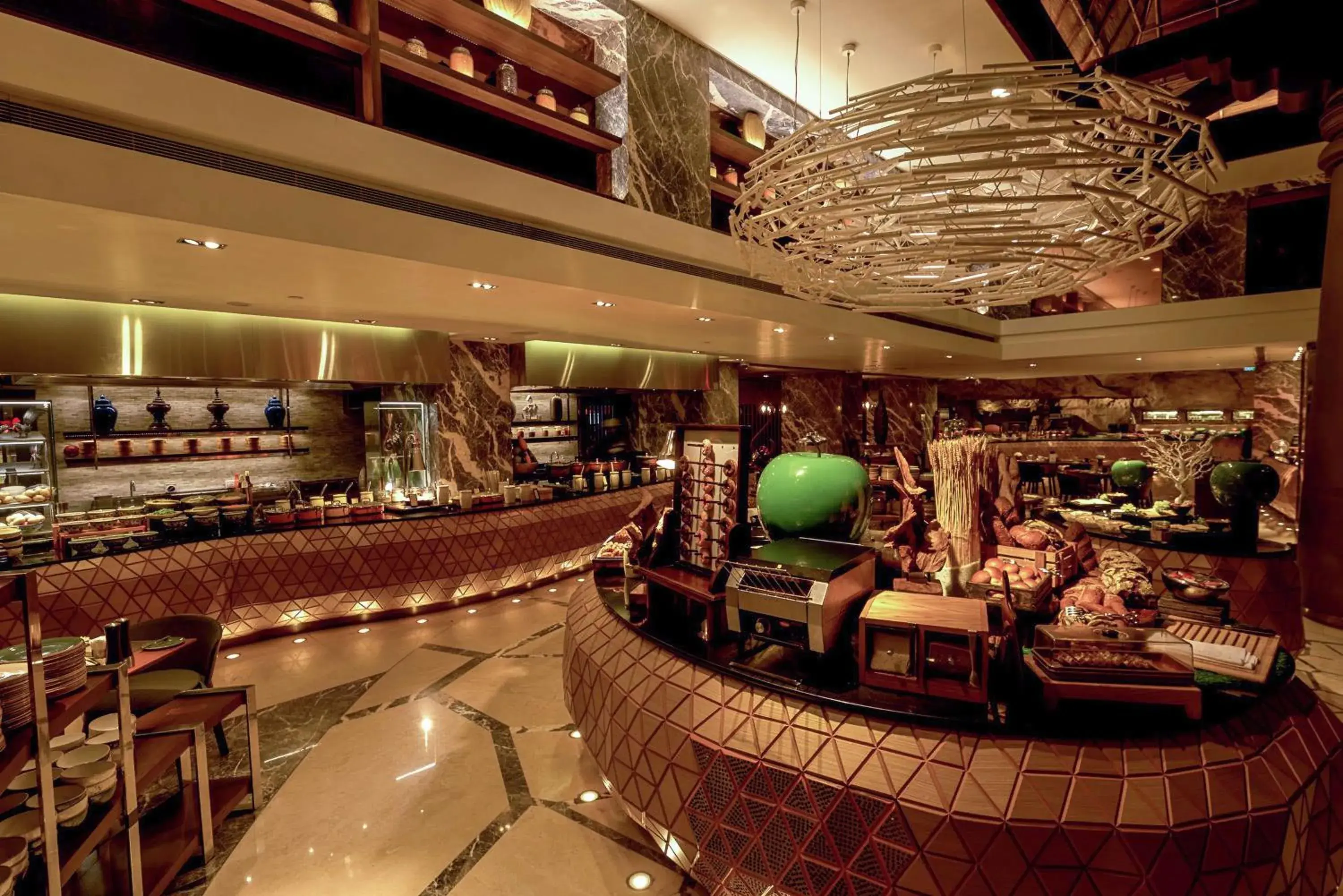 Restaurant/places to eat in Hilton Colombo Hotel Restaurant/places to eat in Hilton Colombo Hotel