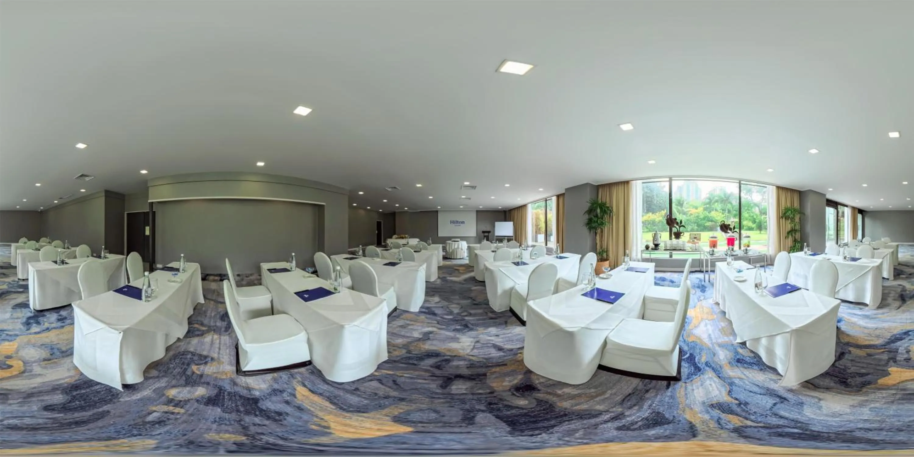 Meeting/conference room in Hilton Colombo Hotel