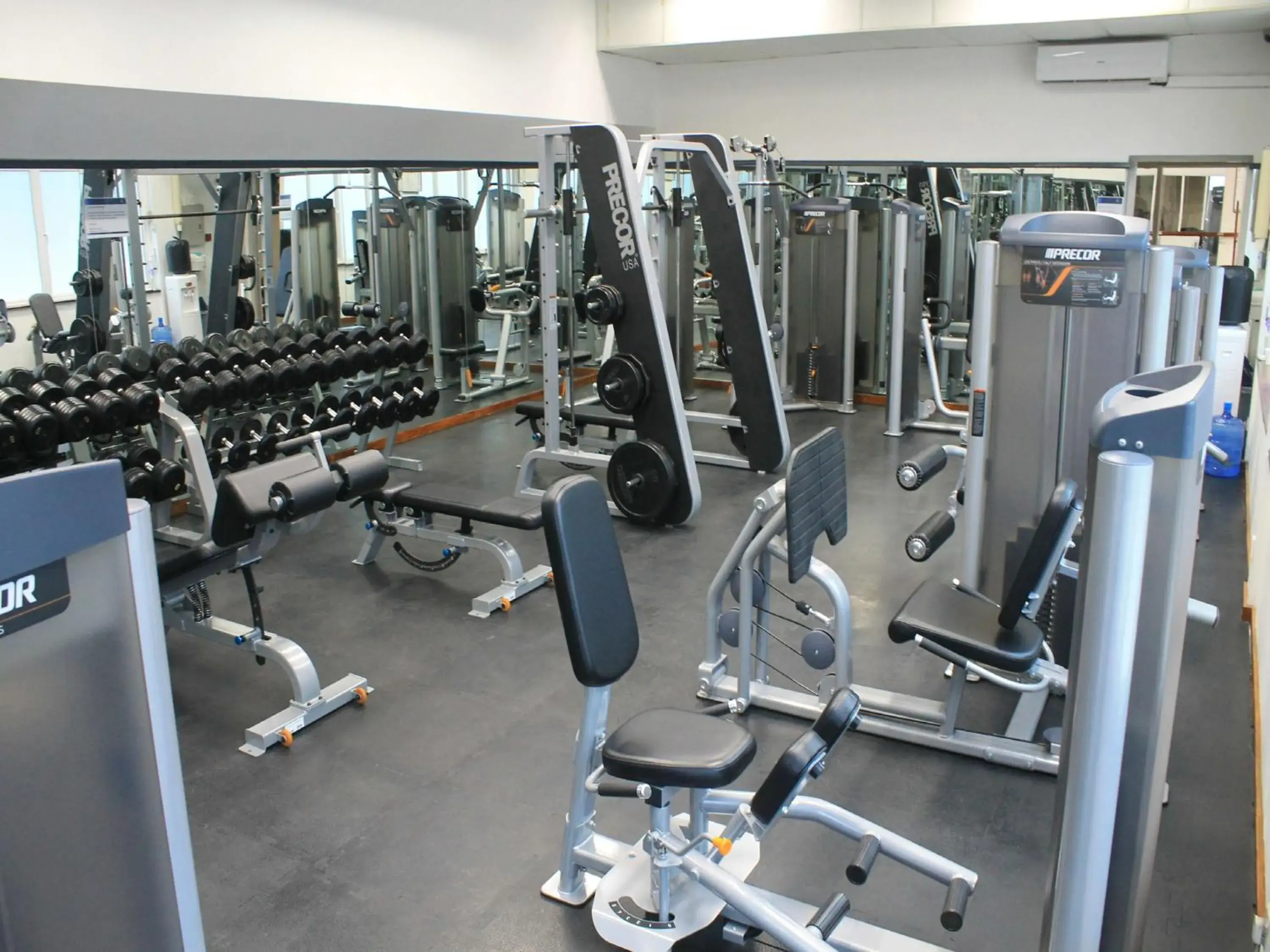 Fitness centre/facilities in Hilton Colombo Hotel Fitness centre/facilities in Hilton Colombo Hotel