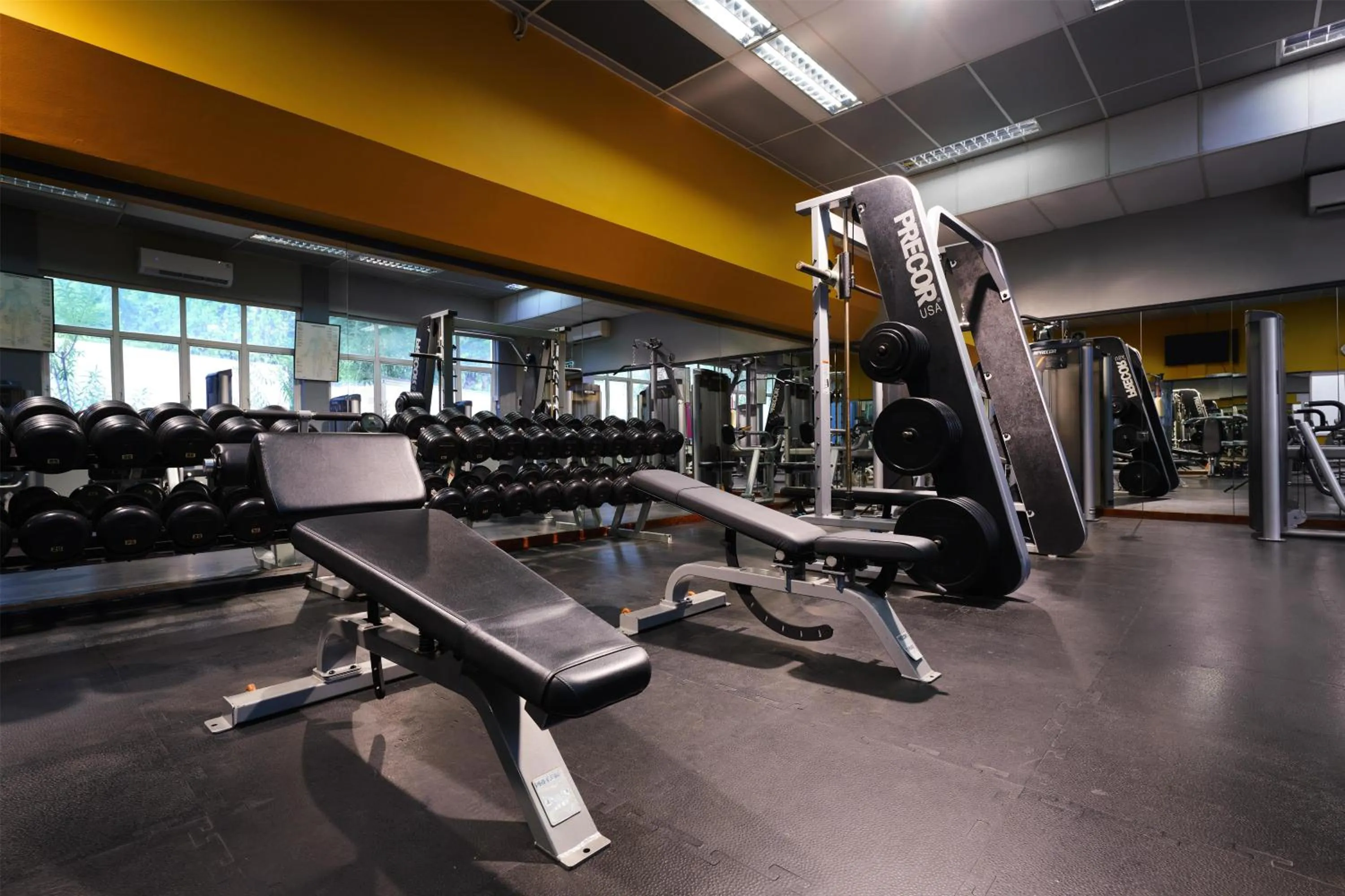 Fitness centre/facilities in Hilton Colombo Hotel