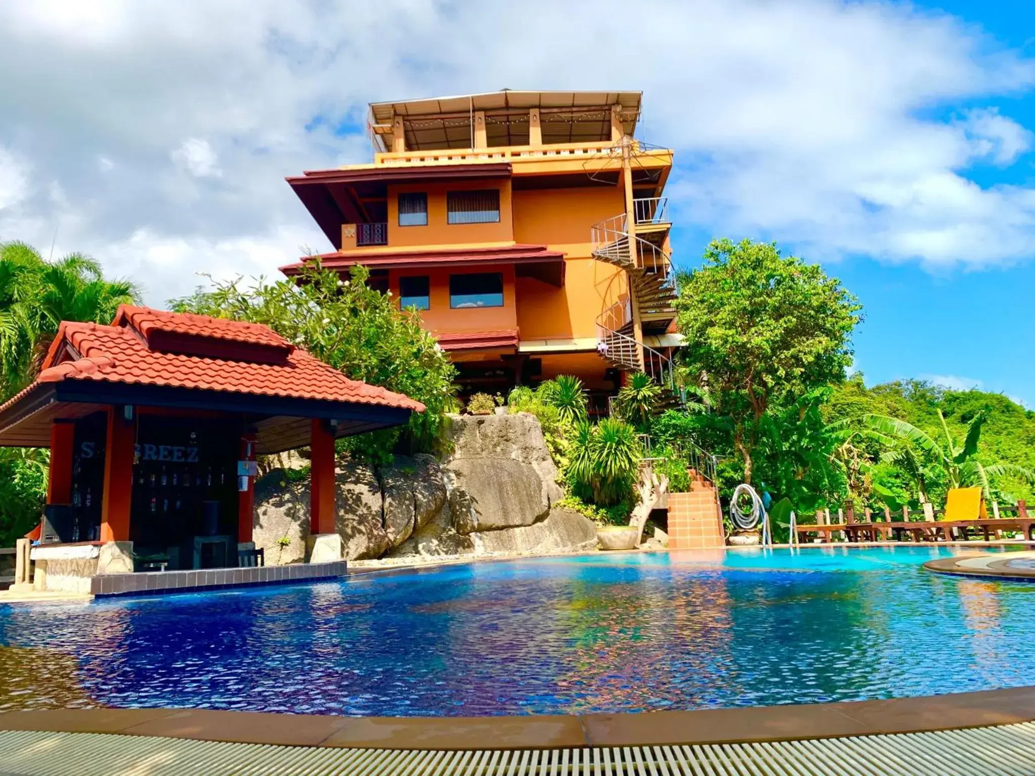 Sea Breeze Resort - SHA Plus Sea Breeze Resort - SHA Plus