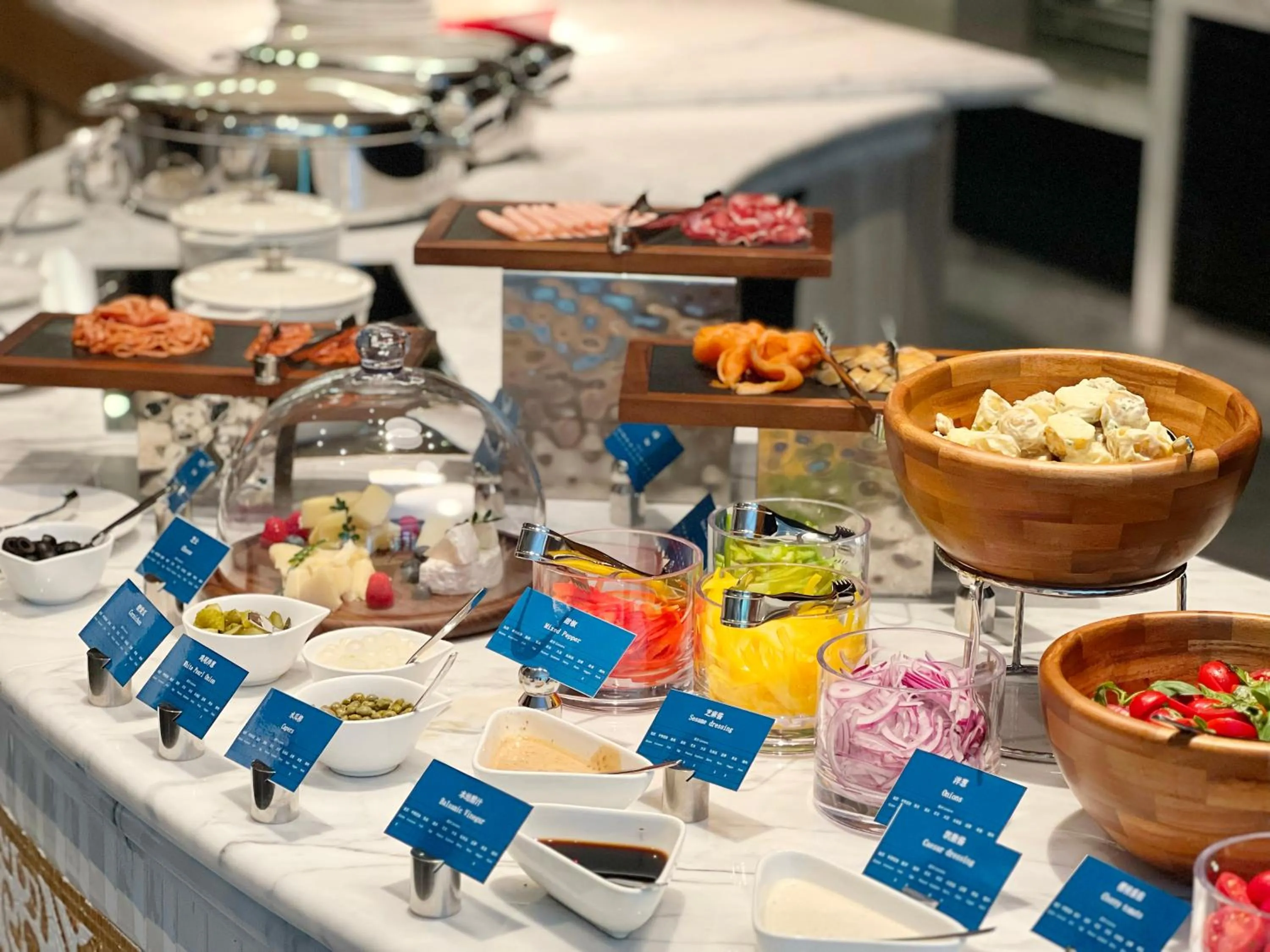 Breakfast in Hilton Shanghai City Center -Steps from iconic landmarks Wukang Mansion and Jing'an Temple