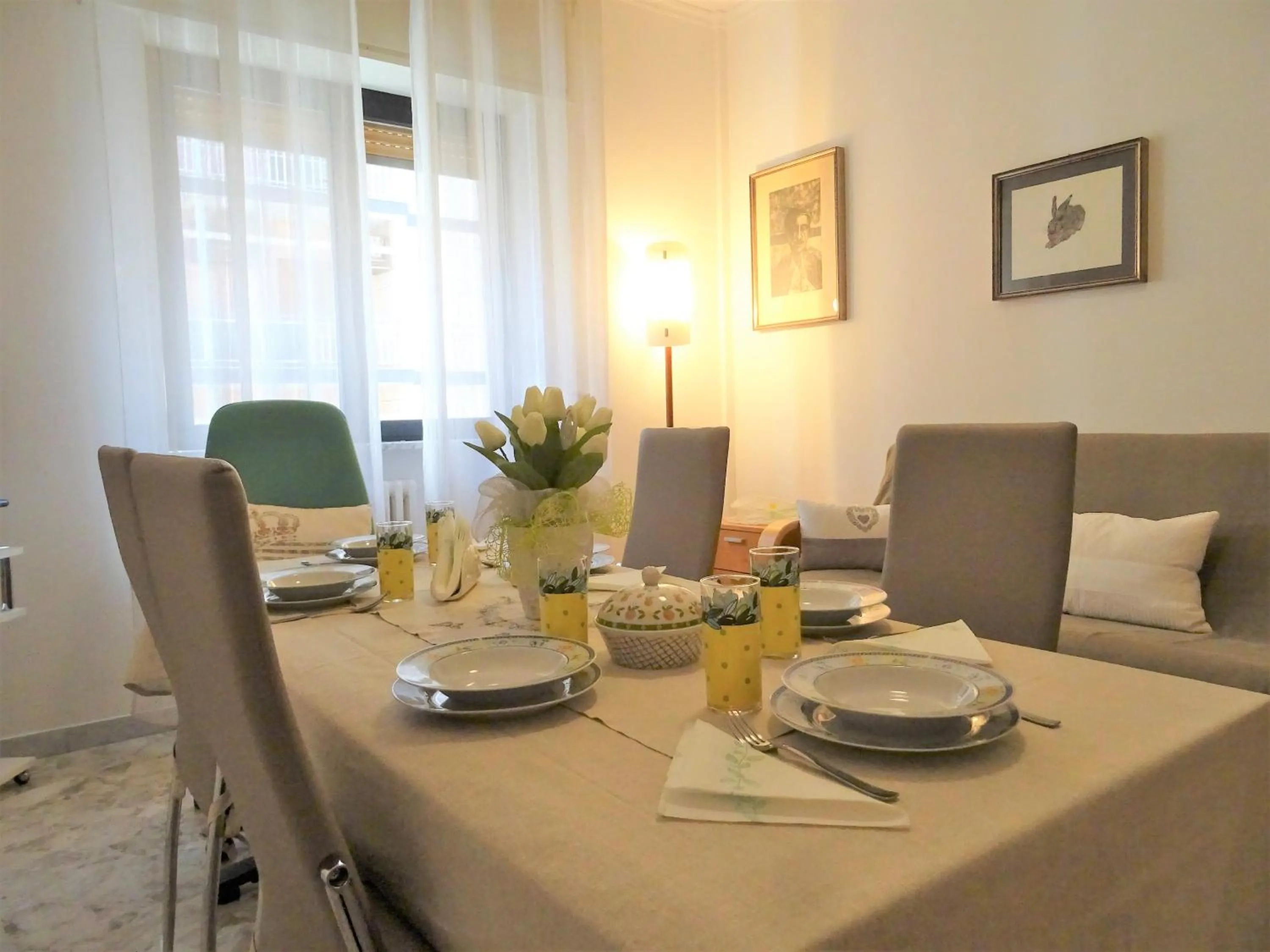 Dining area in Vuemme 149
