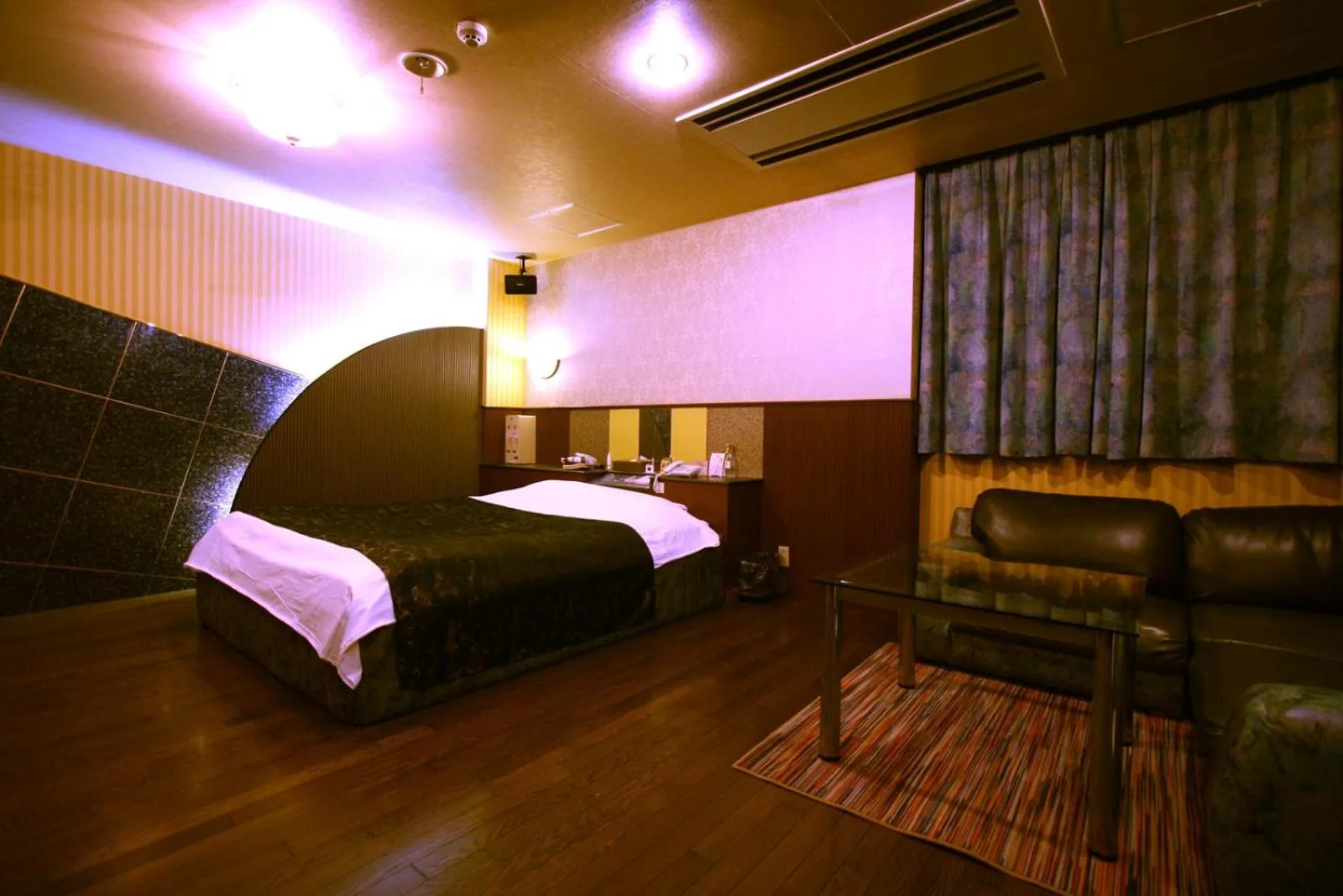 Photo of the whole room in Hotel Ohirune Racco Higashiosaka ( Adult Only)