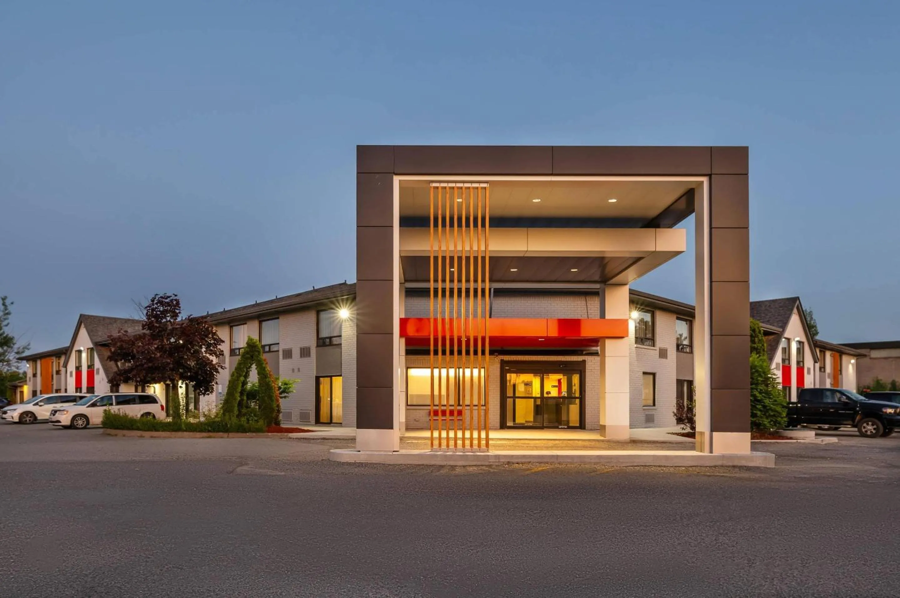 Property building in Comfort Inn