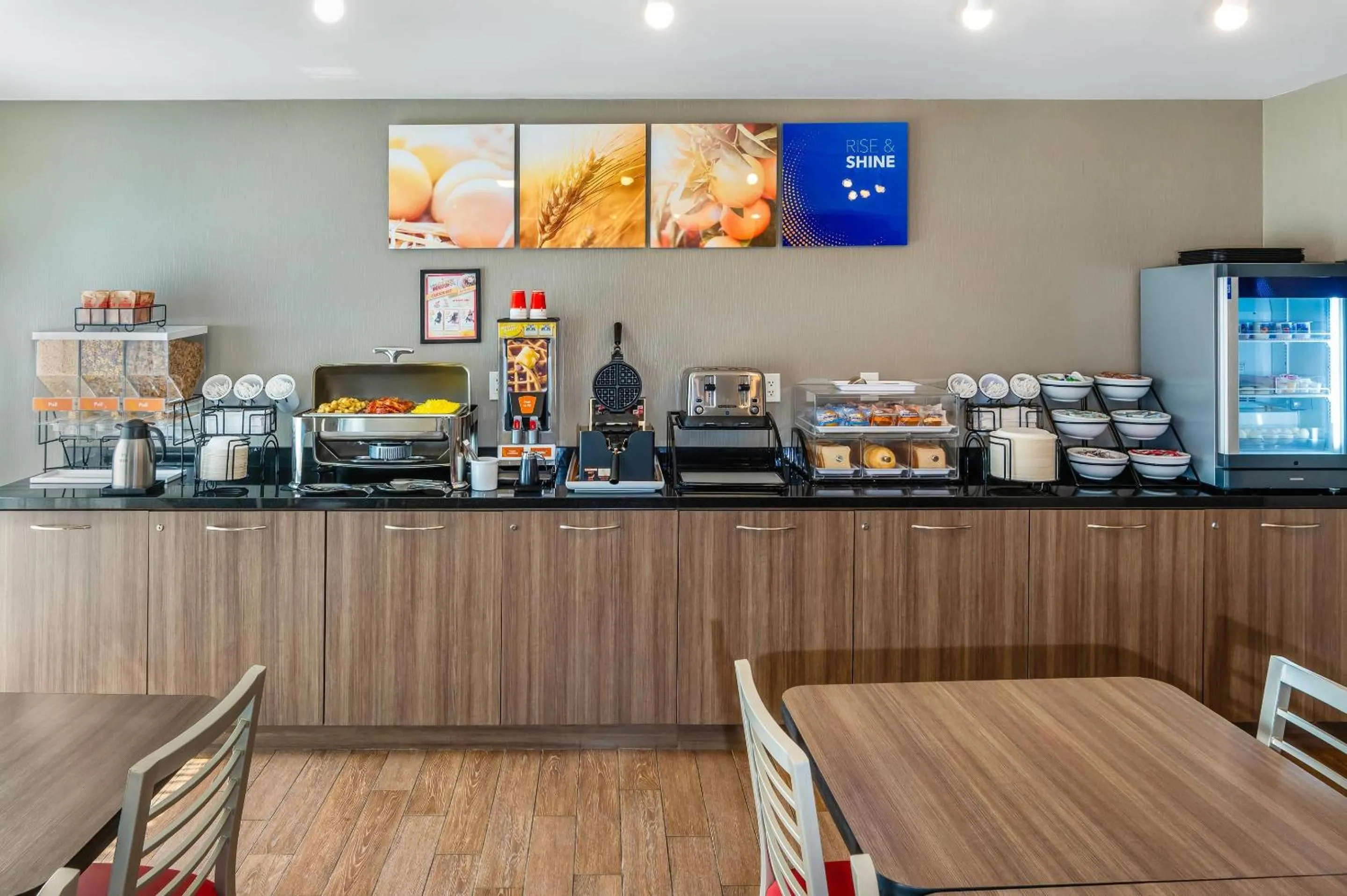 Breakfast in Comfort Inn